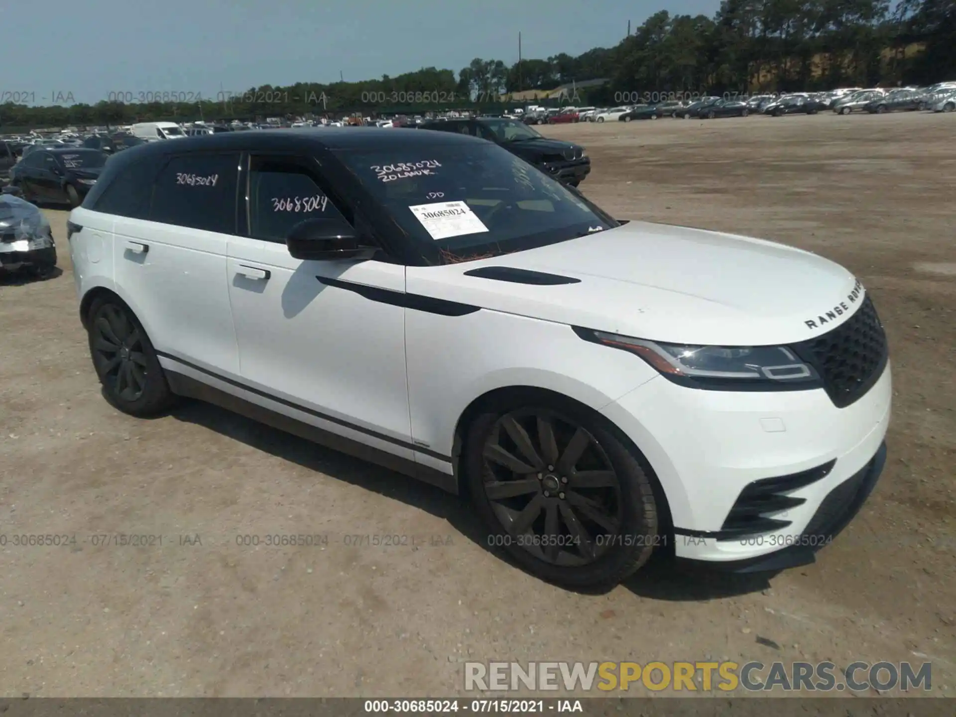 1 Photograph of a damaged car SALYK2FV6LA293034 LAND ROVER RANGE ROVER VELAR 2020