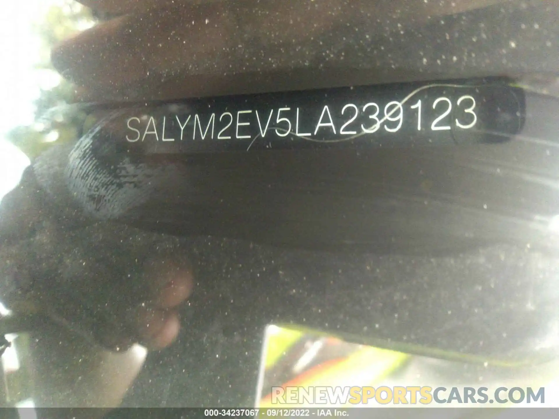 9 Photograph of a damaged car SALYM2EV5LA239123 LAND ROVER RANGE ROVER VELAR 2020