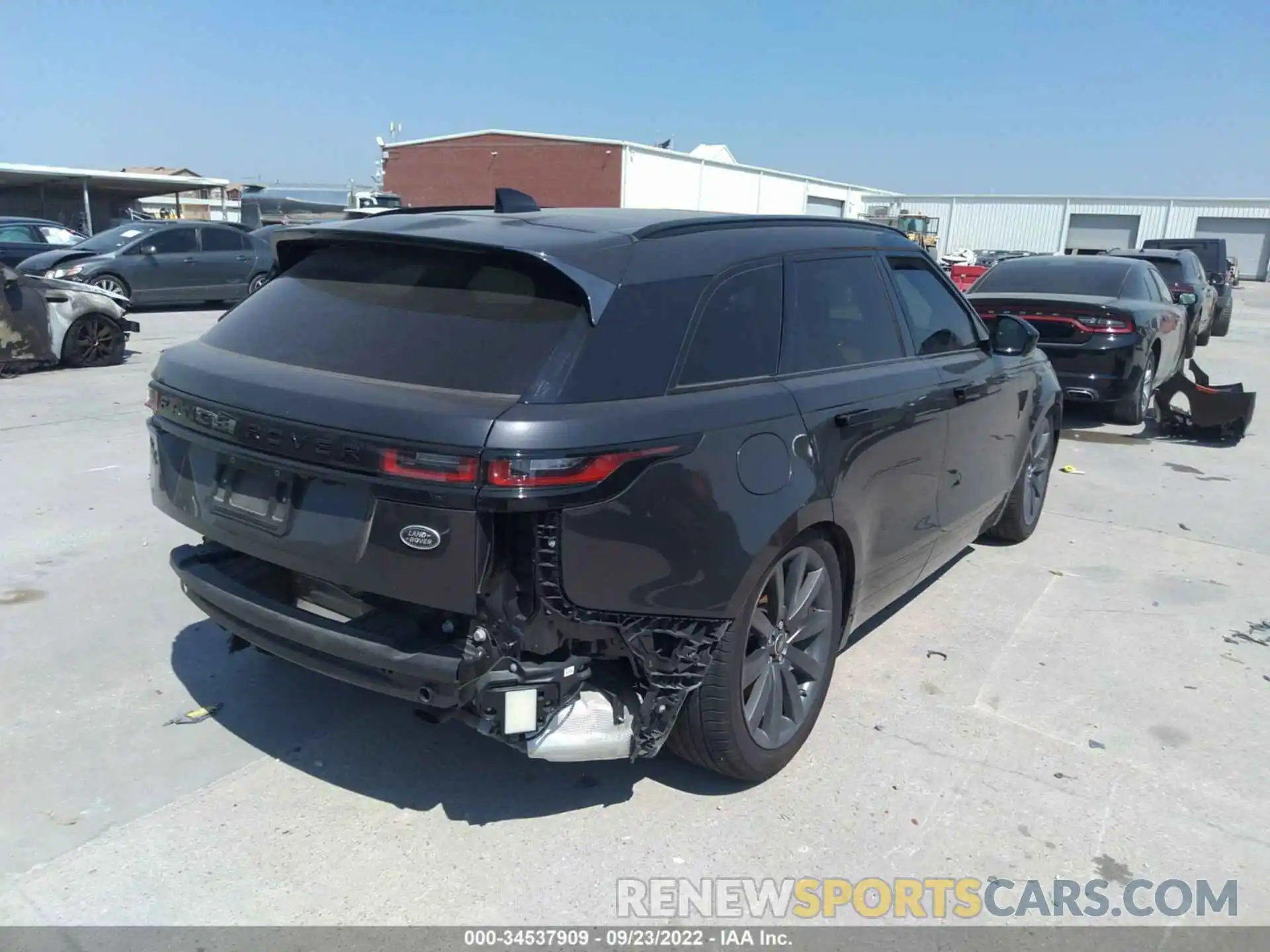 4 Photograph of a damaged car SALYM2EV5LA239834 LAND ROVER RANGE ROVER VELAR 2020