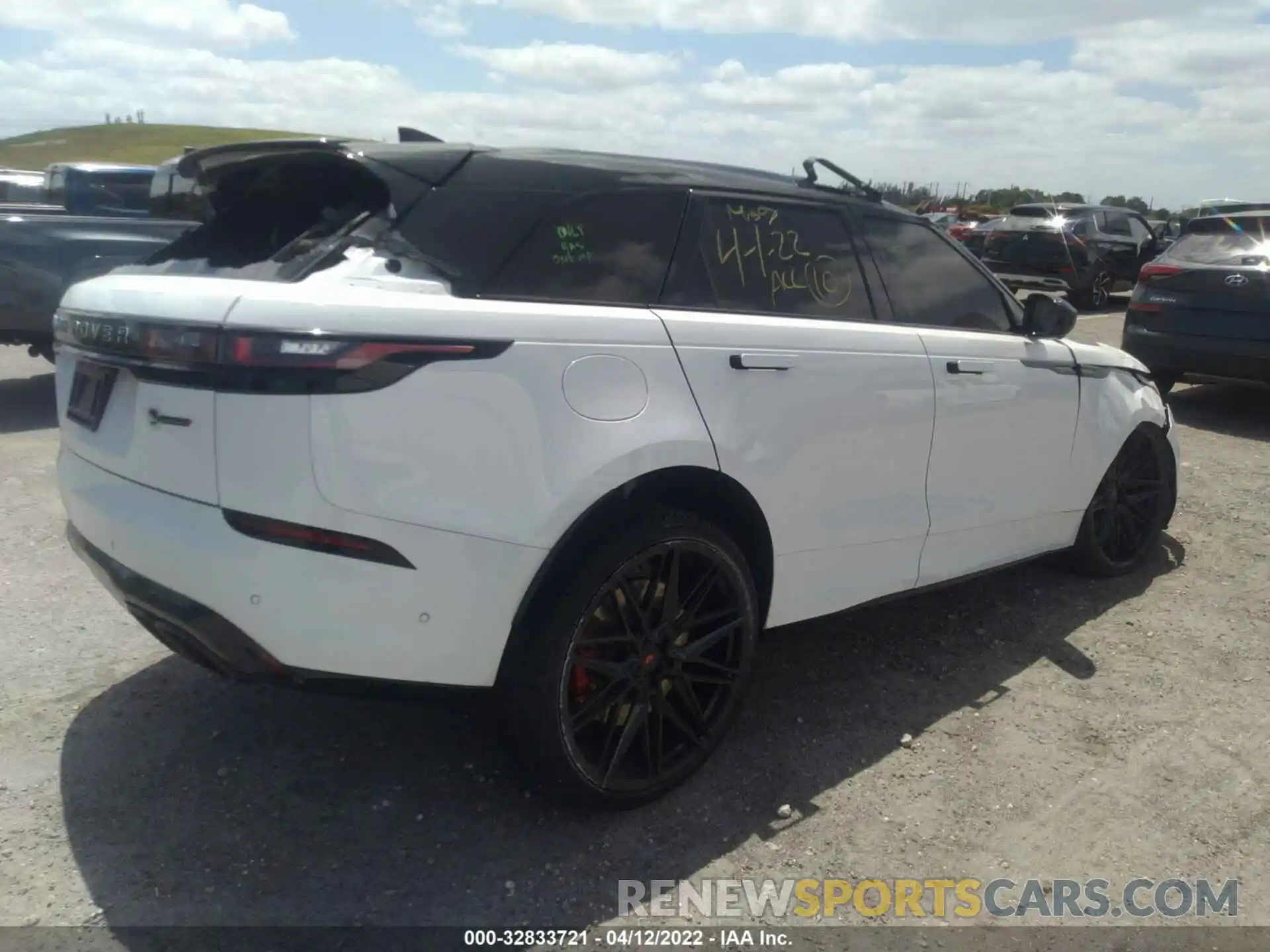 4 Фотография поврежденного автомобиля SALYU2EE2LA266165 LAND ROVER RANGE ROVER VELAR 2020