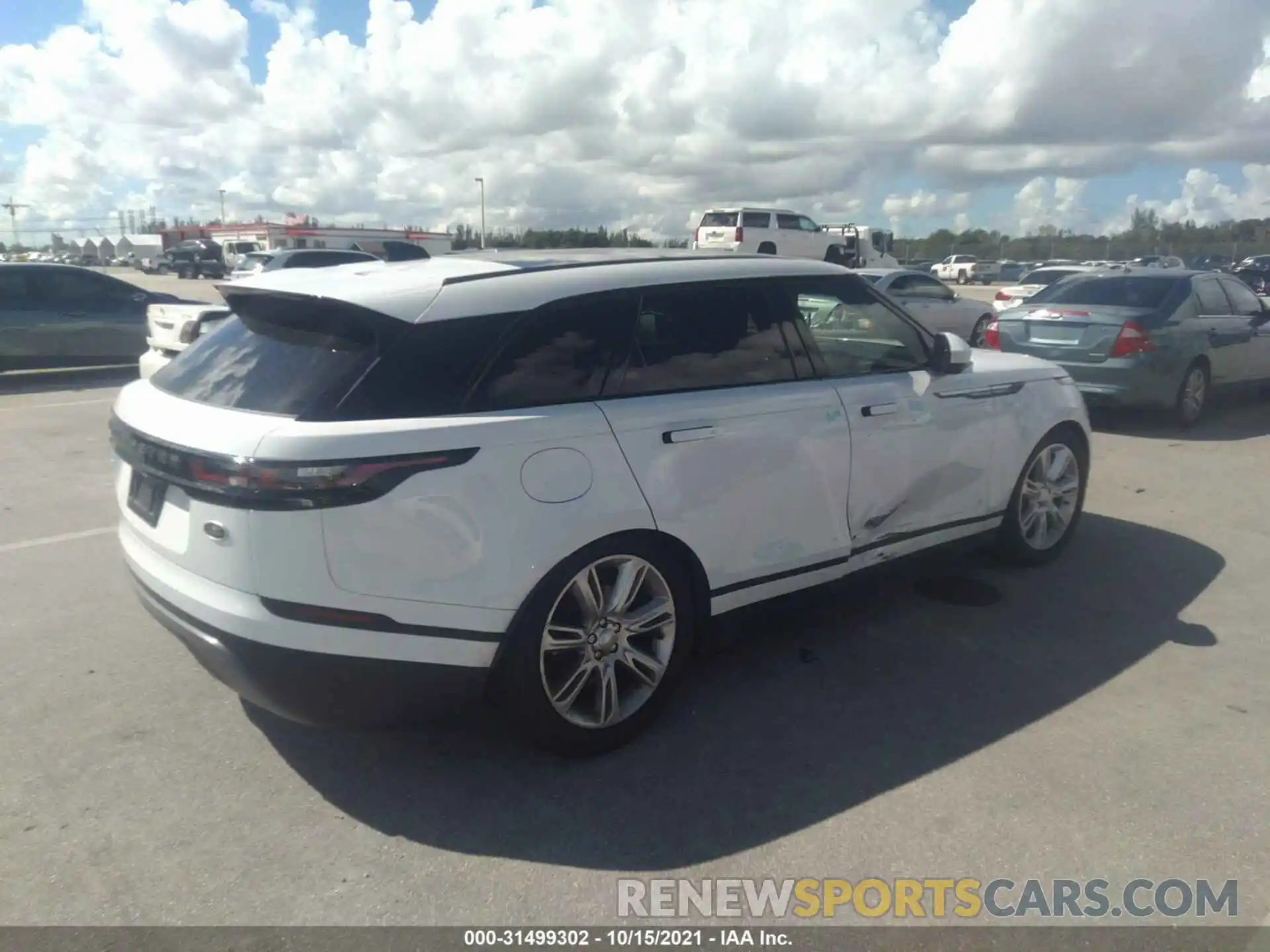 4 Photograph of a damaged car SALYJ2EU3MA312720 LAND ROVER RANGE ROVER VELAR 2021