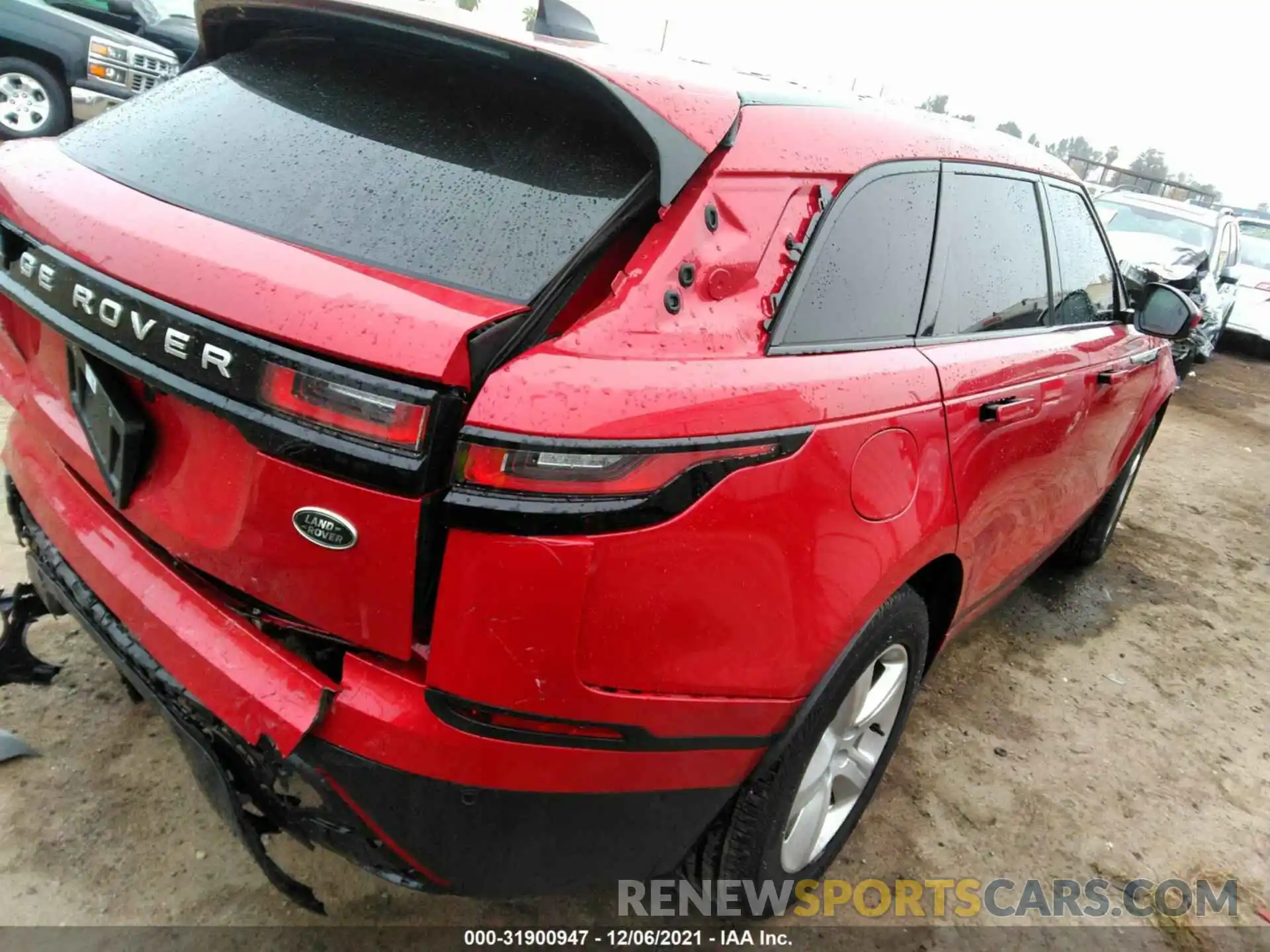 4 Photograph of a damaged car SALYJ2EX3MA321640 LAND ROVER RANGE ROVER VELAR 2021