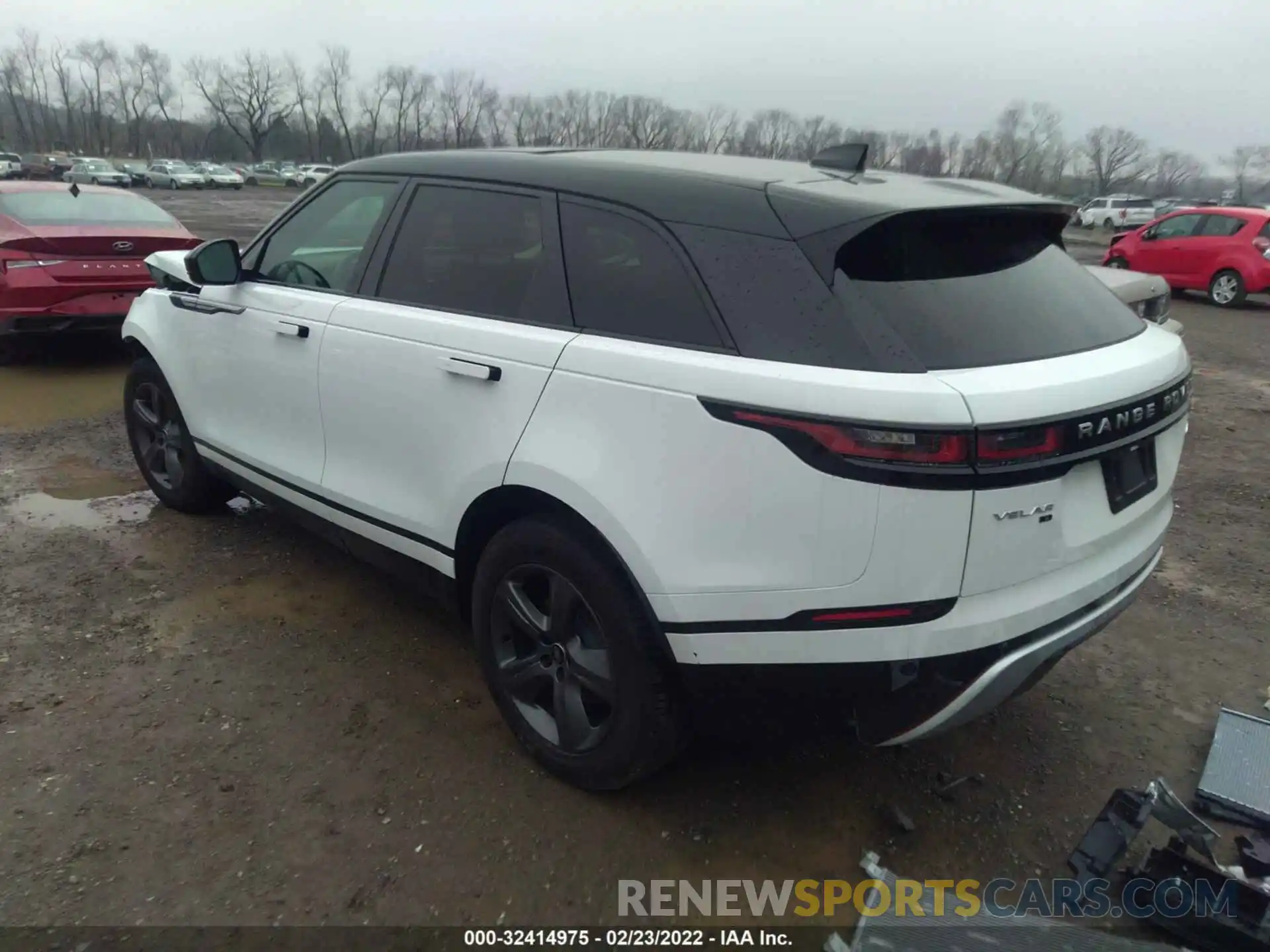 3 Photograph of a damaged car SALYJ2EX8MA314490 LAND ROVER RANGE ROVER VELAR 2021