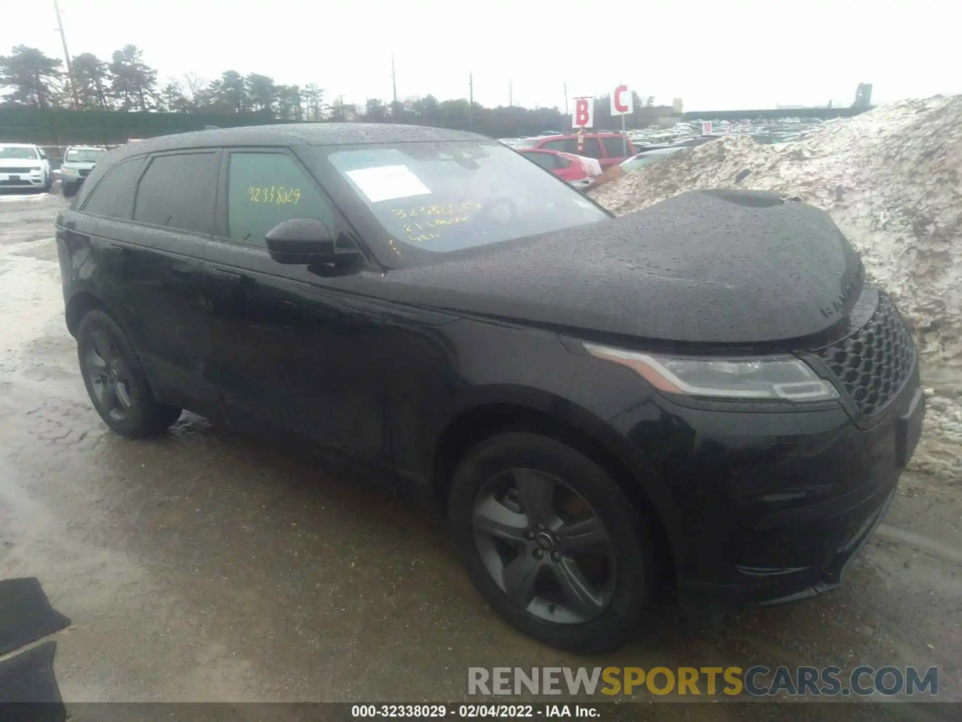 1 Photograph of a damaged car SALYJ2EX9MA317138 LAND ROVER RANGE ROVER VELAR 2021