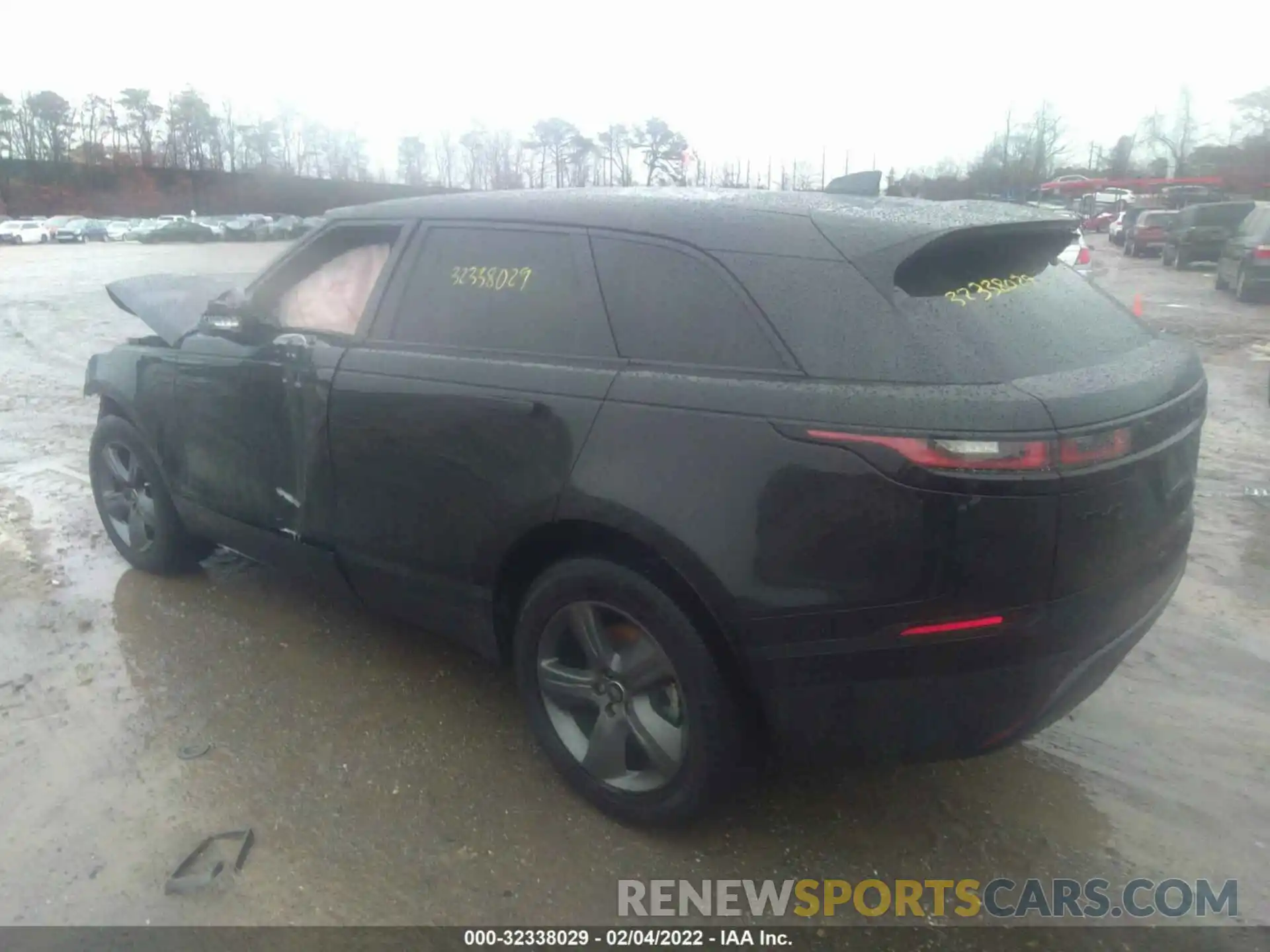 3 Photograph of a damaged car SALYJ2EX9MA317138 LAND ROVER RANGE ROVER VELAR 2021