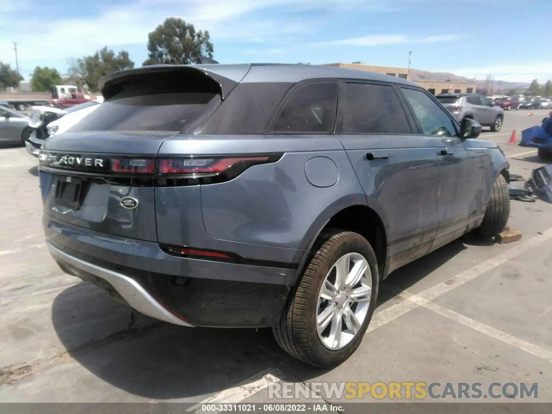 4 Photograph of a damaged car SALYJ2EXXMA319027 LAND ROVER RANGE ROVER VELAR 2021