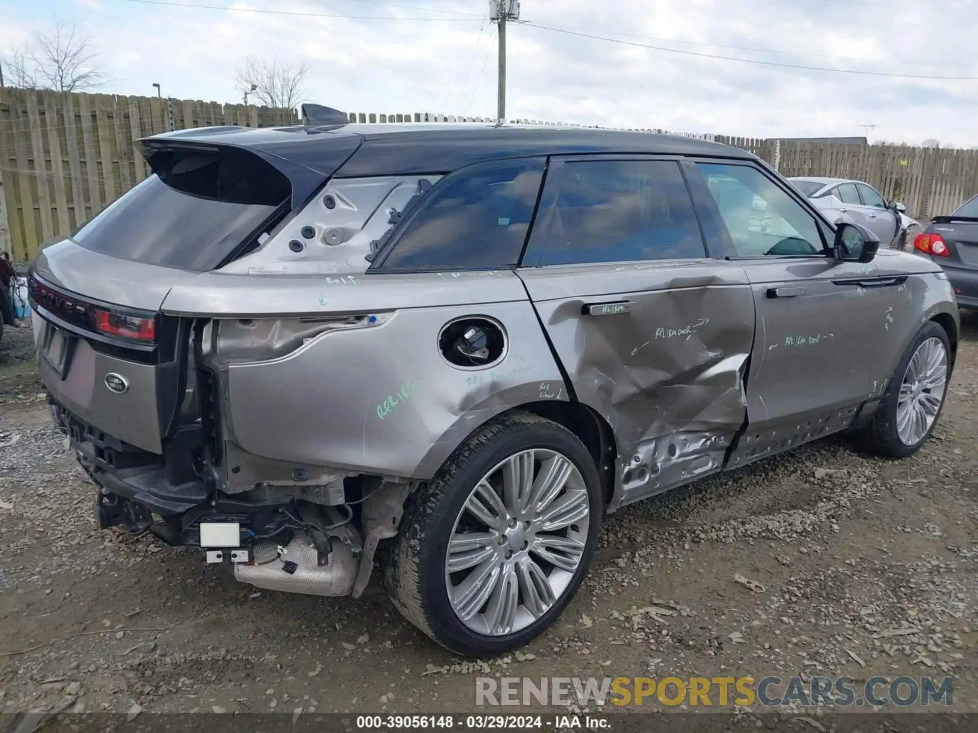 4 Photograph of a damaged car SALYM2FU6MA316802 LAND ROVER RANGE ROVER VELAR 2021