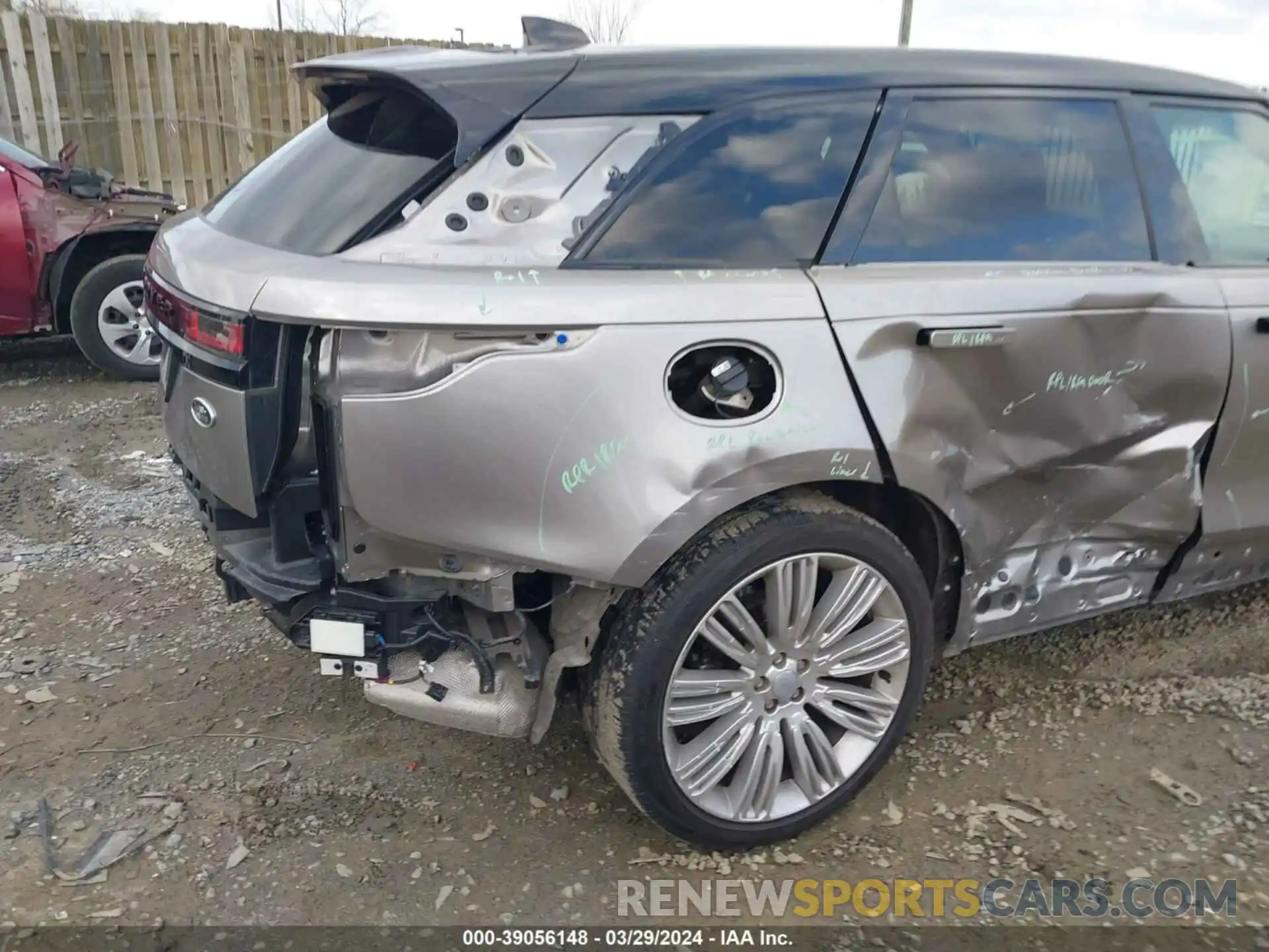 6 Photograph of a damaged car SALYM2FU6MA316802 LAND ROVER RANGE ROVER VELAR 2021