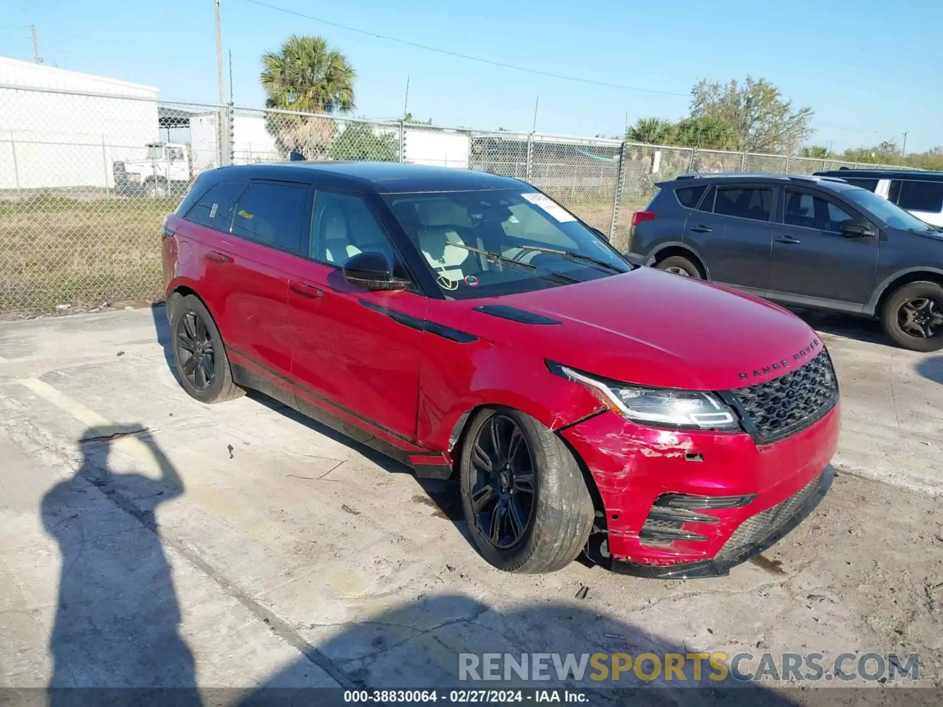 1 Photograph of a damaged car SALYT2EX1MA305561 LAND ROVER RANGE ROVER VELAR 2021