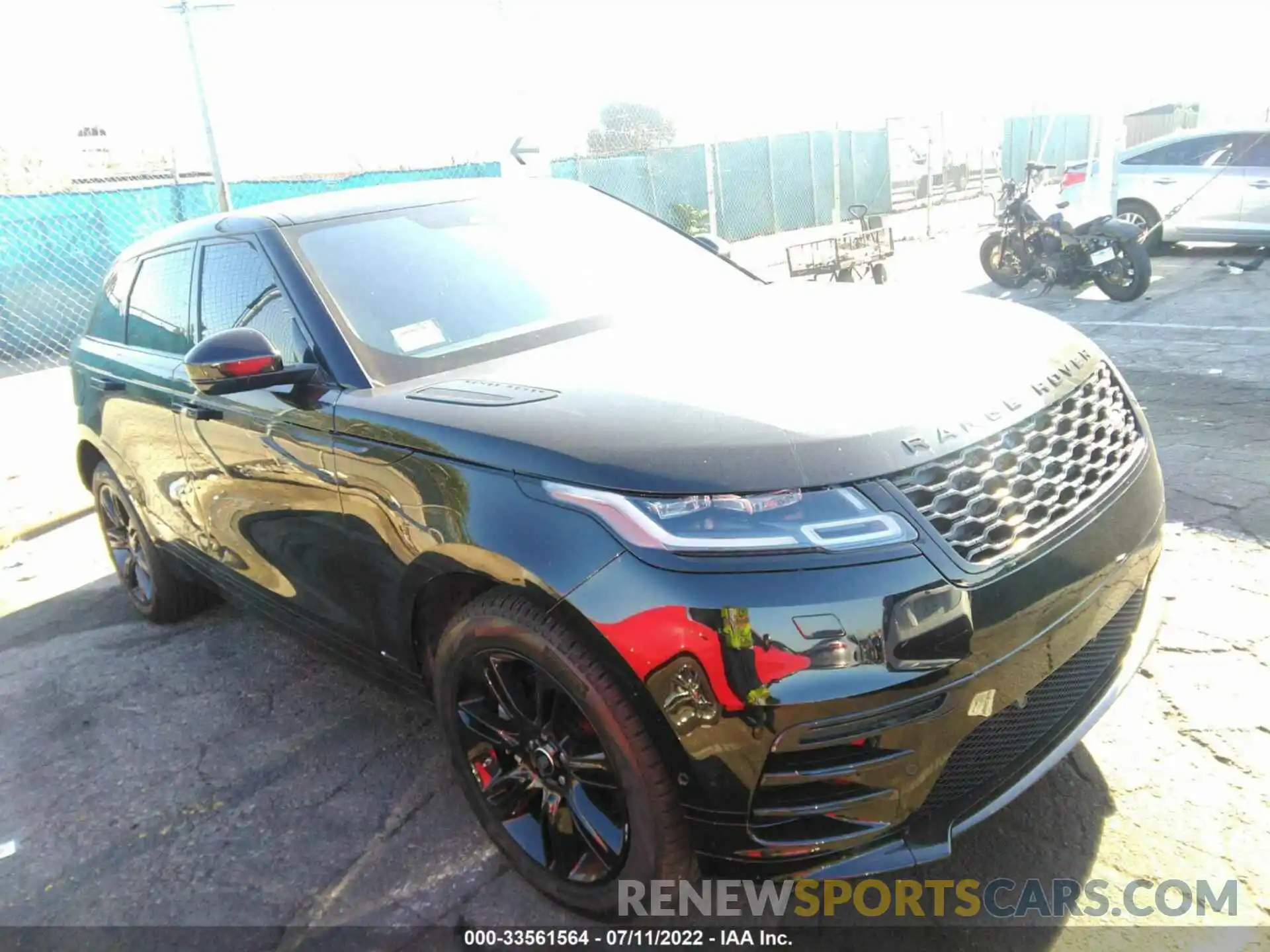 1 Photograph of a damaged car SALYT2EX6MA298493 LAND ROVER RANGE ROVER VELAR 2021