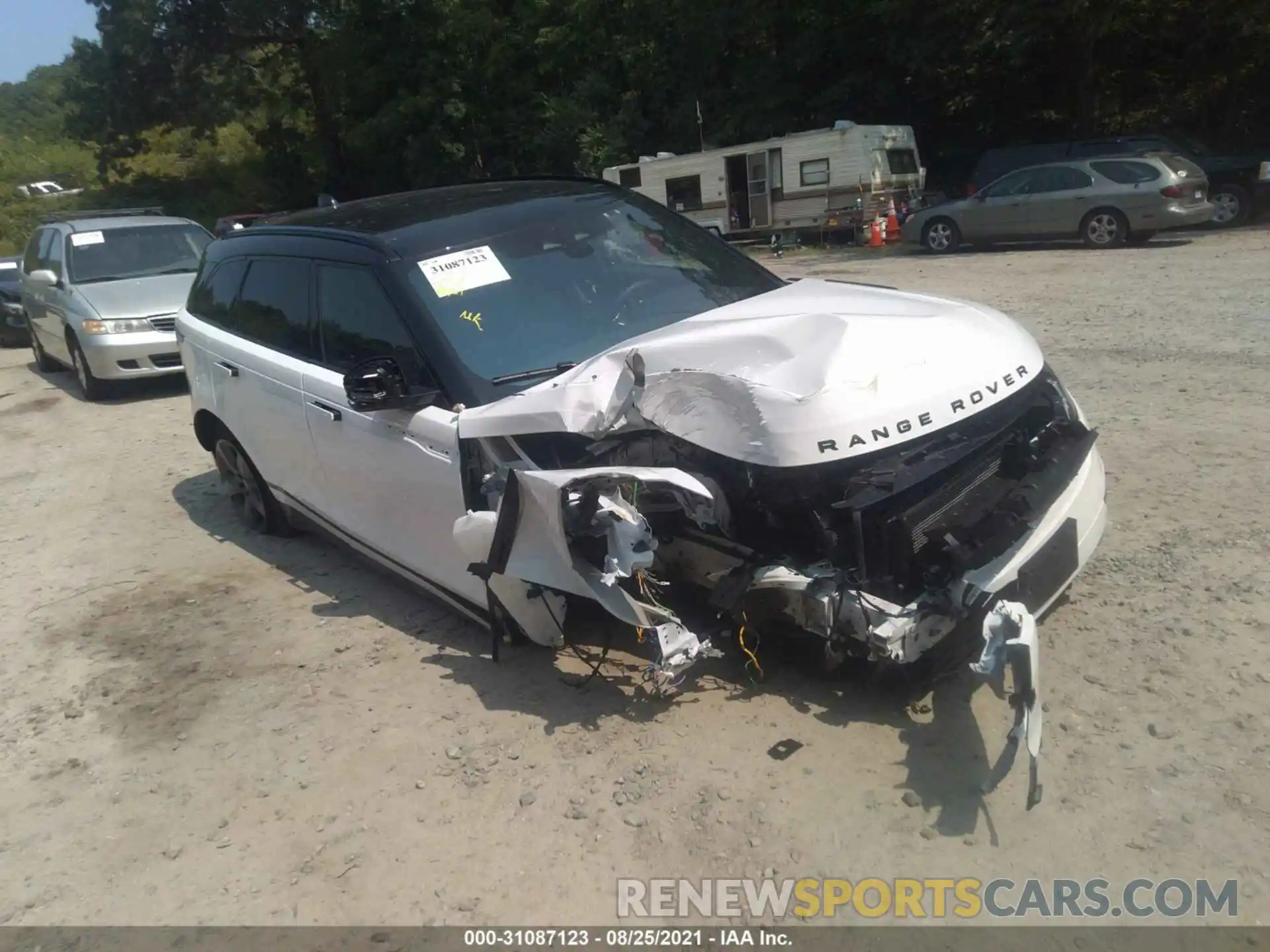 1 Photograph of a damaged car SALYT2EX7MA303667 LAND ROVER RANGE ROVER VELAR 2021