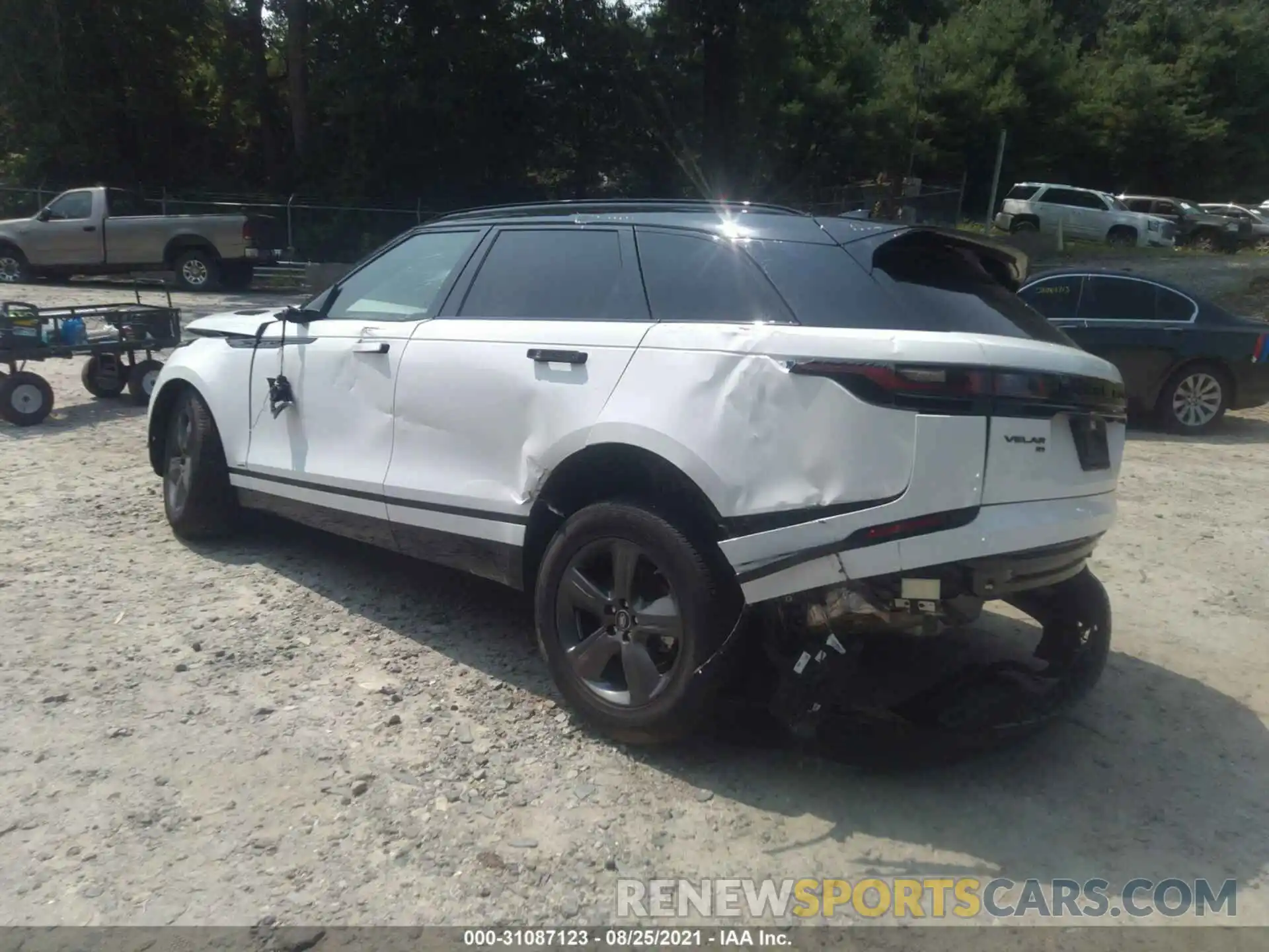 3 Фотография поврежденного автомобиля SALYT2EX7MA303667 LAND ROVER RANGE ROVER VELAR 2021