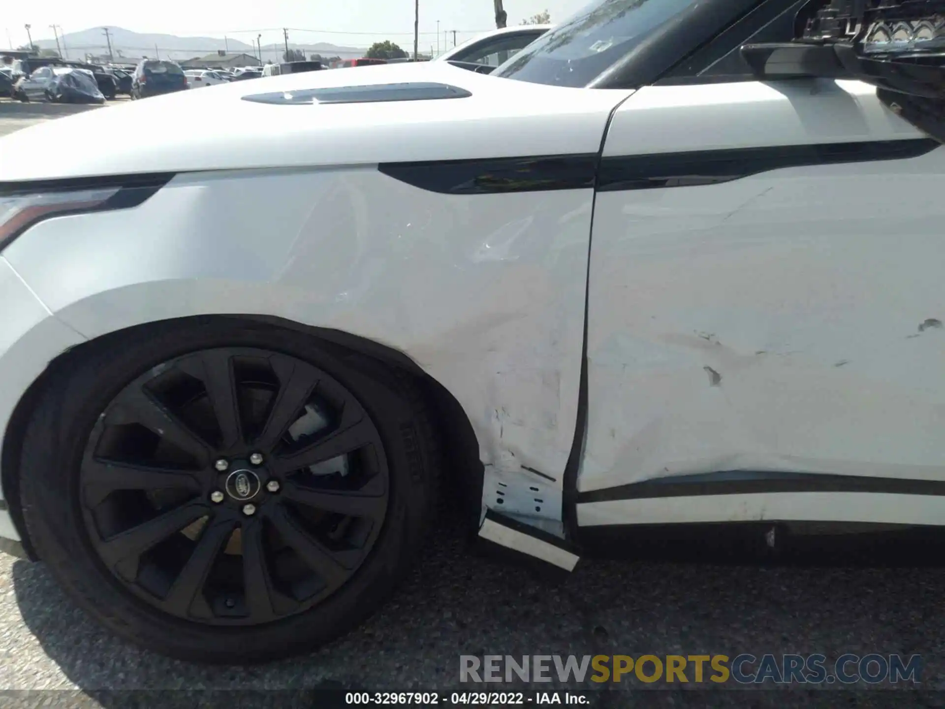 6 Photograph of a damaged car SALYT2EX7MA305144 LAND ROVER RANGE ROVER VELAR 2021