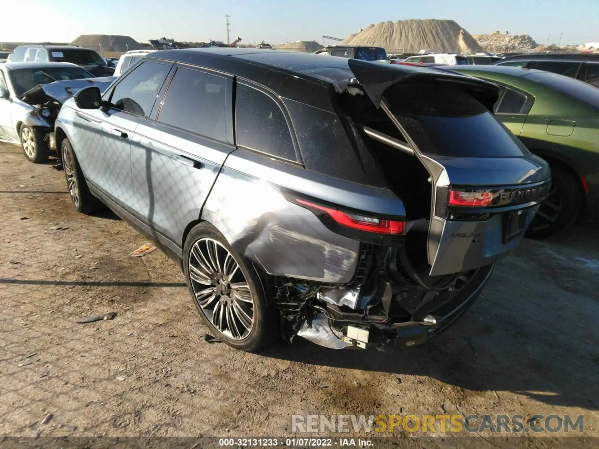 3 Photograph of a damaged car SALYT2EX7MA321828 LAND ROVER RANGE ROVER VELAR 2021