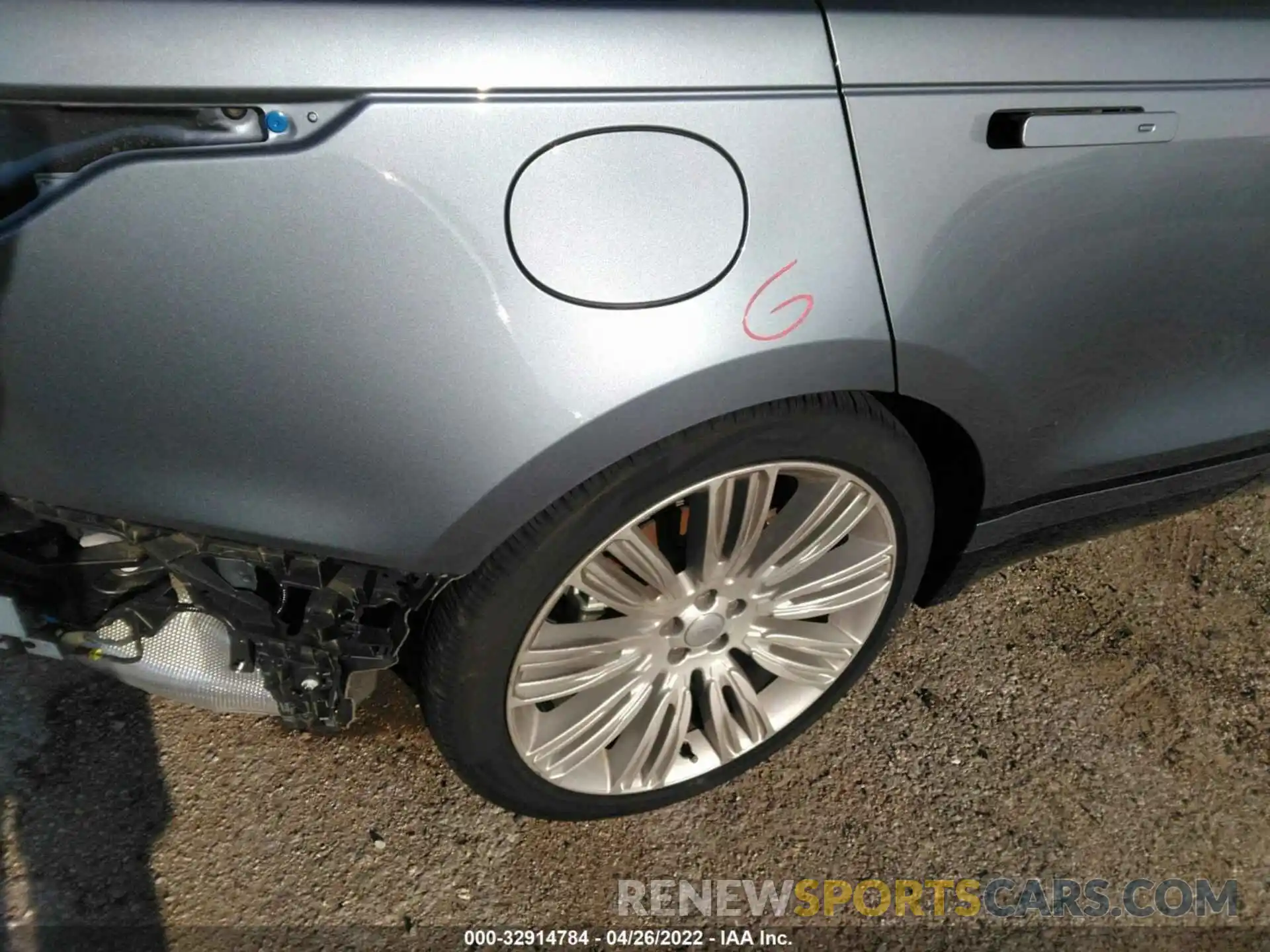 16 Photograph of a damaged car SALYT2EX7MA322929 LAND ROVER RANGE ROVER VELAR 2021