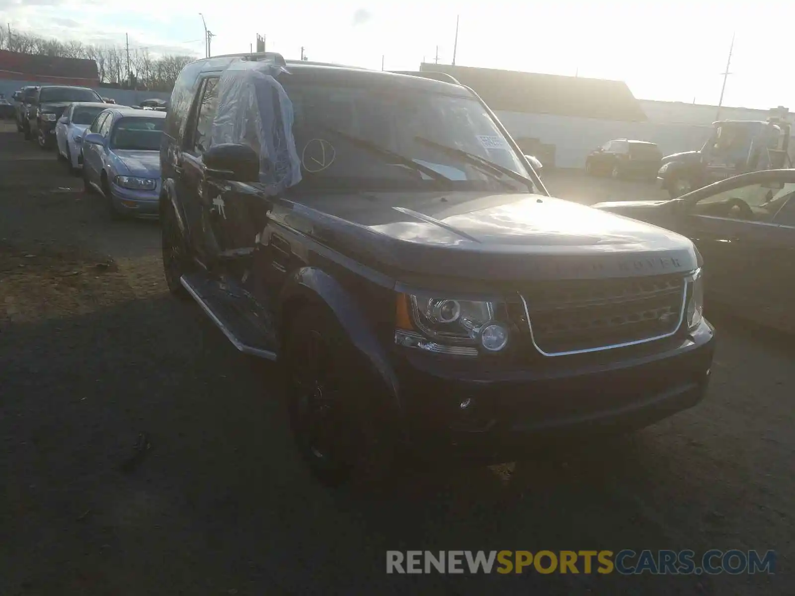 1 Photograph of a damaged car SALAG2V67GA833347 LAND ROVER RANGEROVER 2019