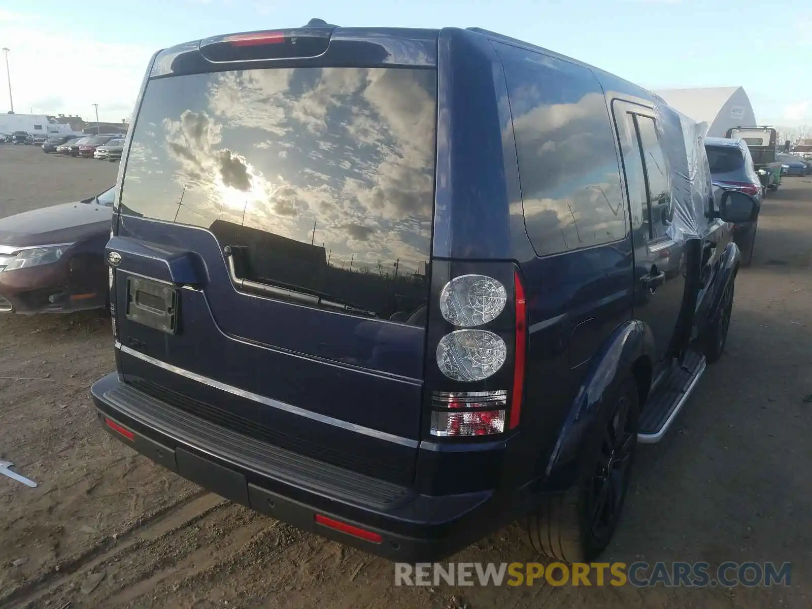 4 Photograph of a damaged car SALAG2V67GA833347 LAND ROVER RANGEROVER 2019