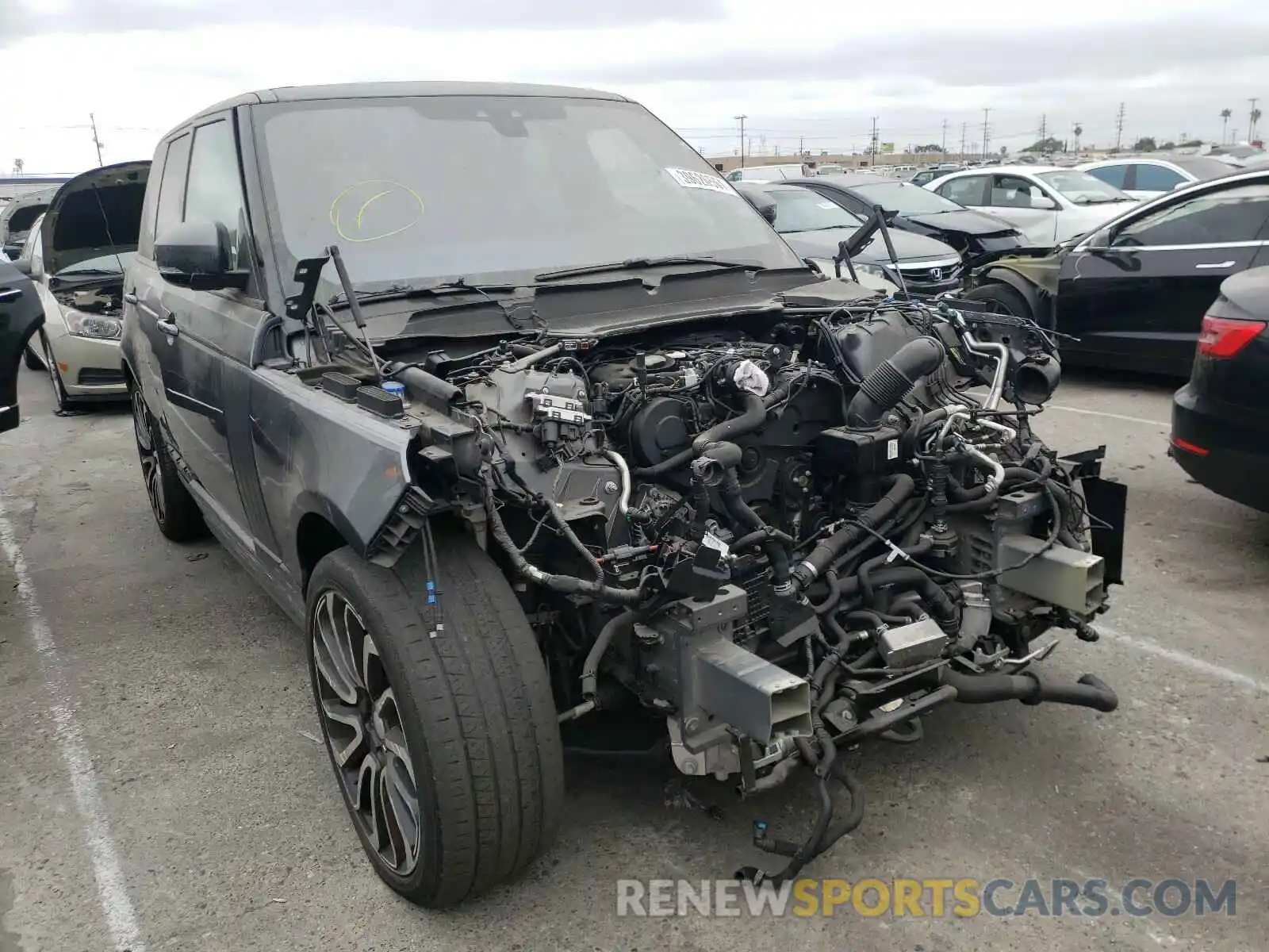 1 Photograph of a damaged car SALGR2RK1KA529046 LAND ROVER RANGEROVER 2019