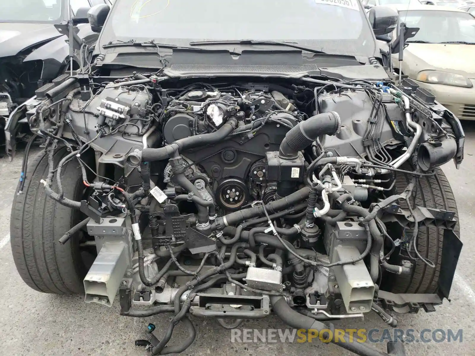 9 Photograph of a damaged car SALGR2RK1KA529046 LAND ROVER RANGEROVER 2019