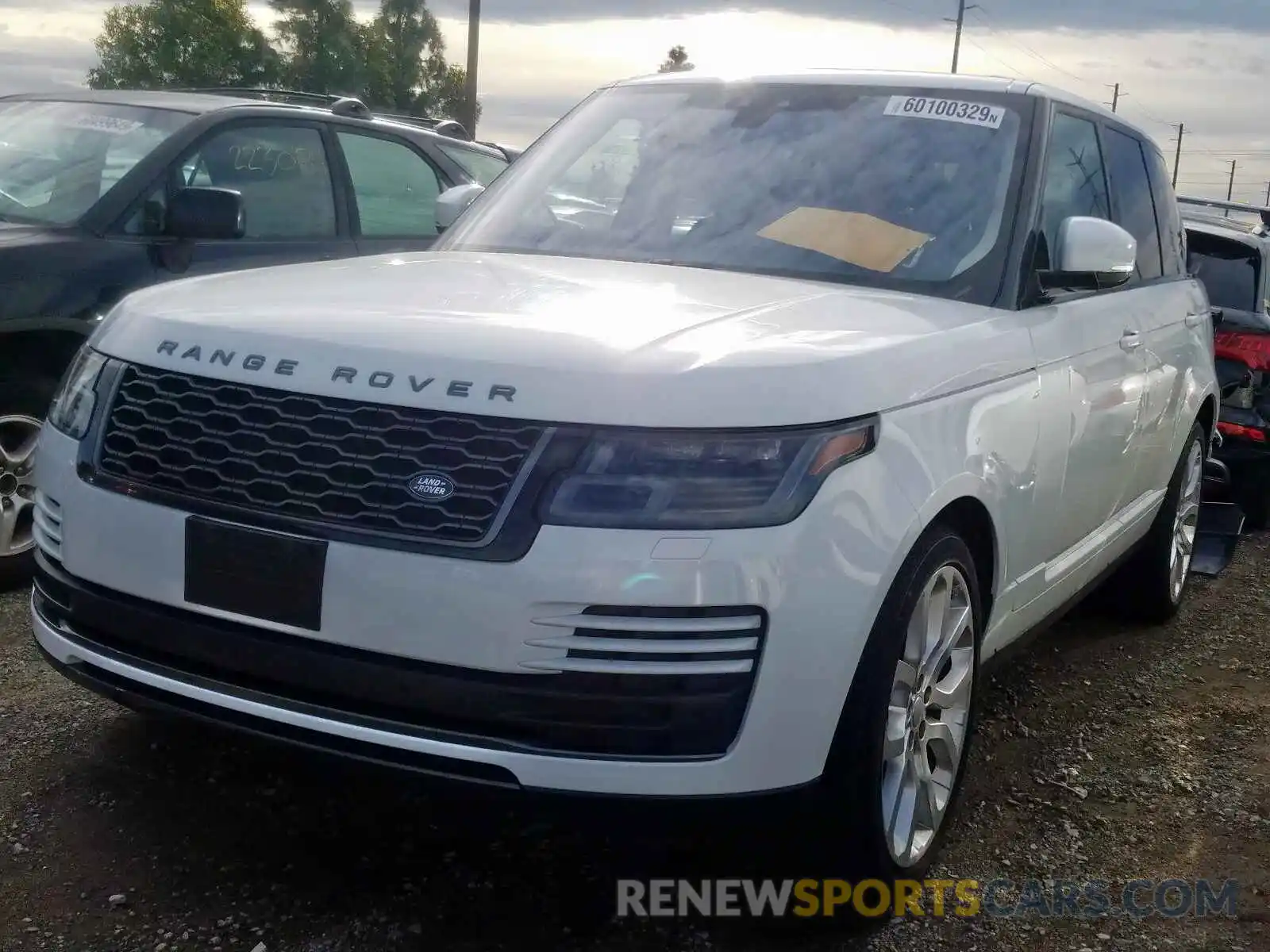 2 Photograph of a damaged car SALGR2RK9KA537959 LAND ROVER RANGEROVER 2019