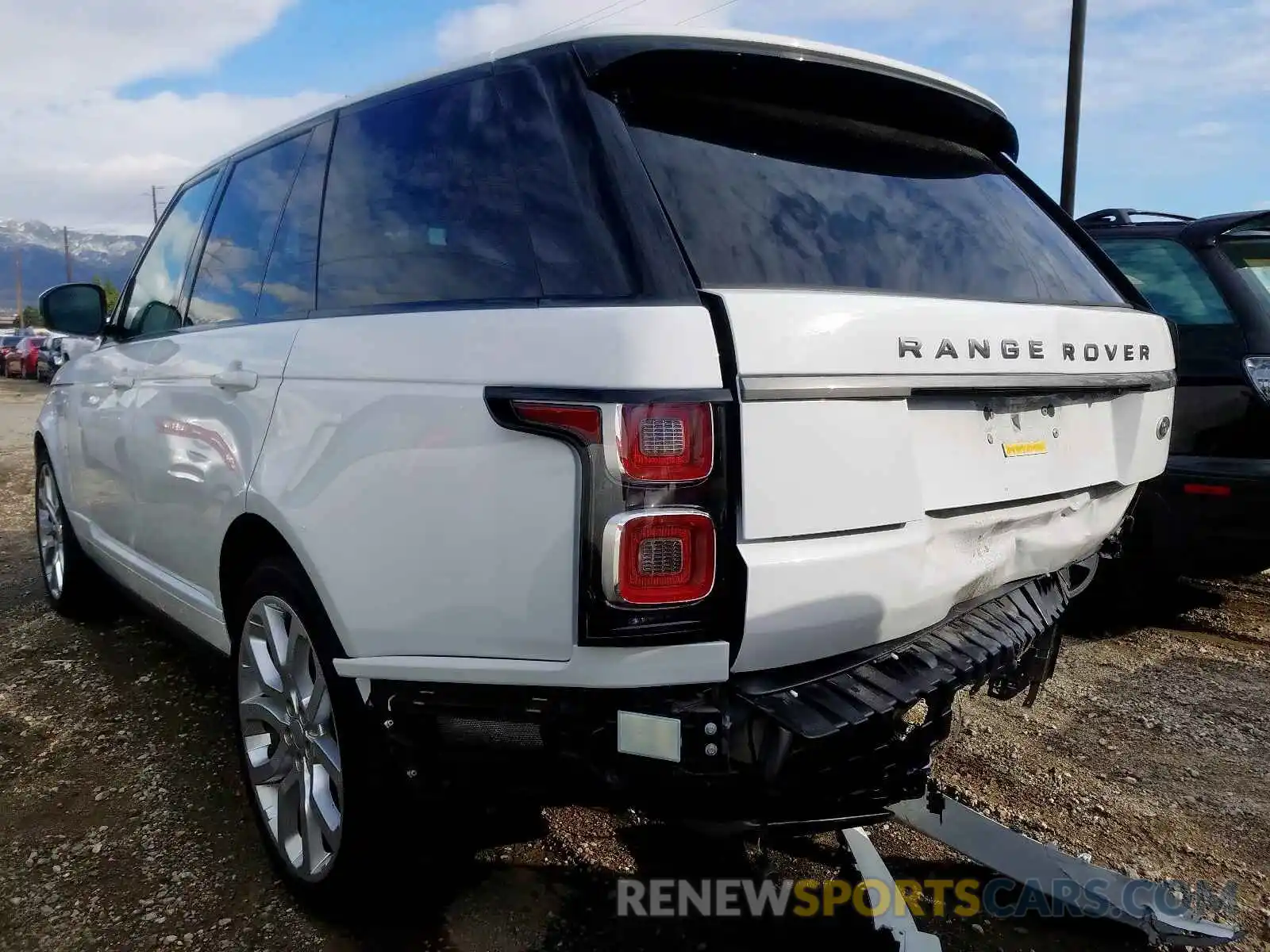 3 Photograph of a damaged car SALGR2RK9KA537959 LAND ROVER RANGEROVER 2019