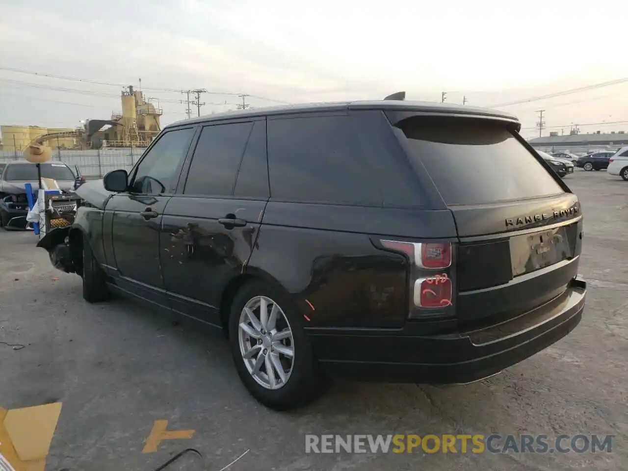 3 Фотография поврежденного автомобиля SALGR2RV4KA523333 LAND ROVER RANGEROVER 2019