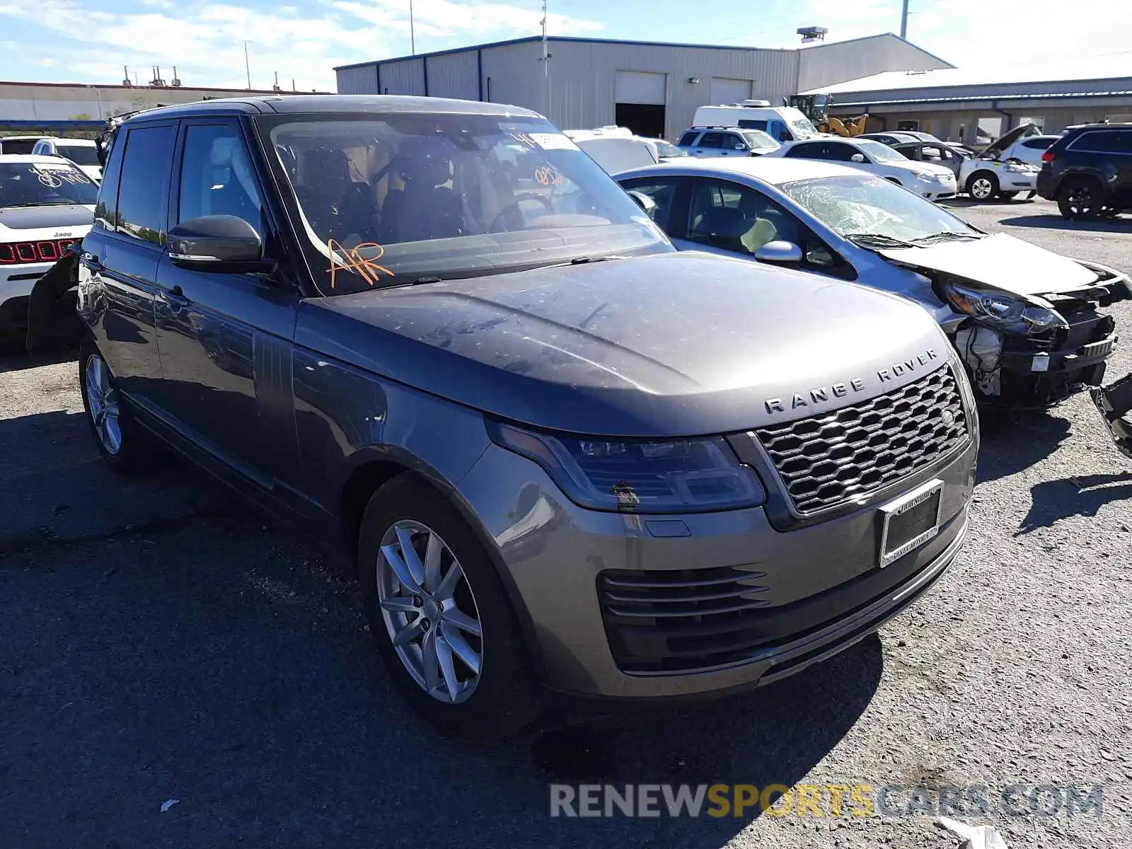 1 Фотография поврежденного автомобиля SALGR2RV7KA542684 LAND ROVER RANGEROVER 2019