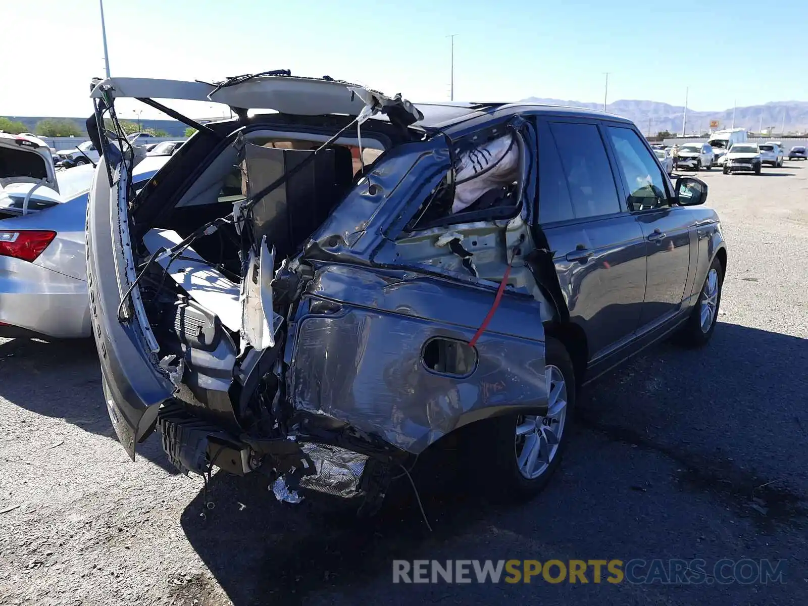 4 Photograph of a damaged car SALGR2RV7KA542684 LAND ROVER RANGEROVER 2019