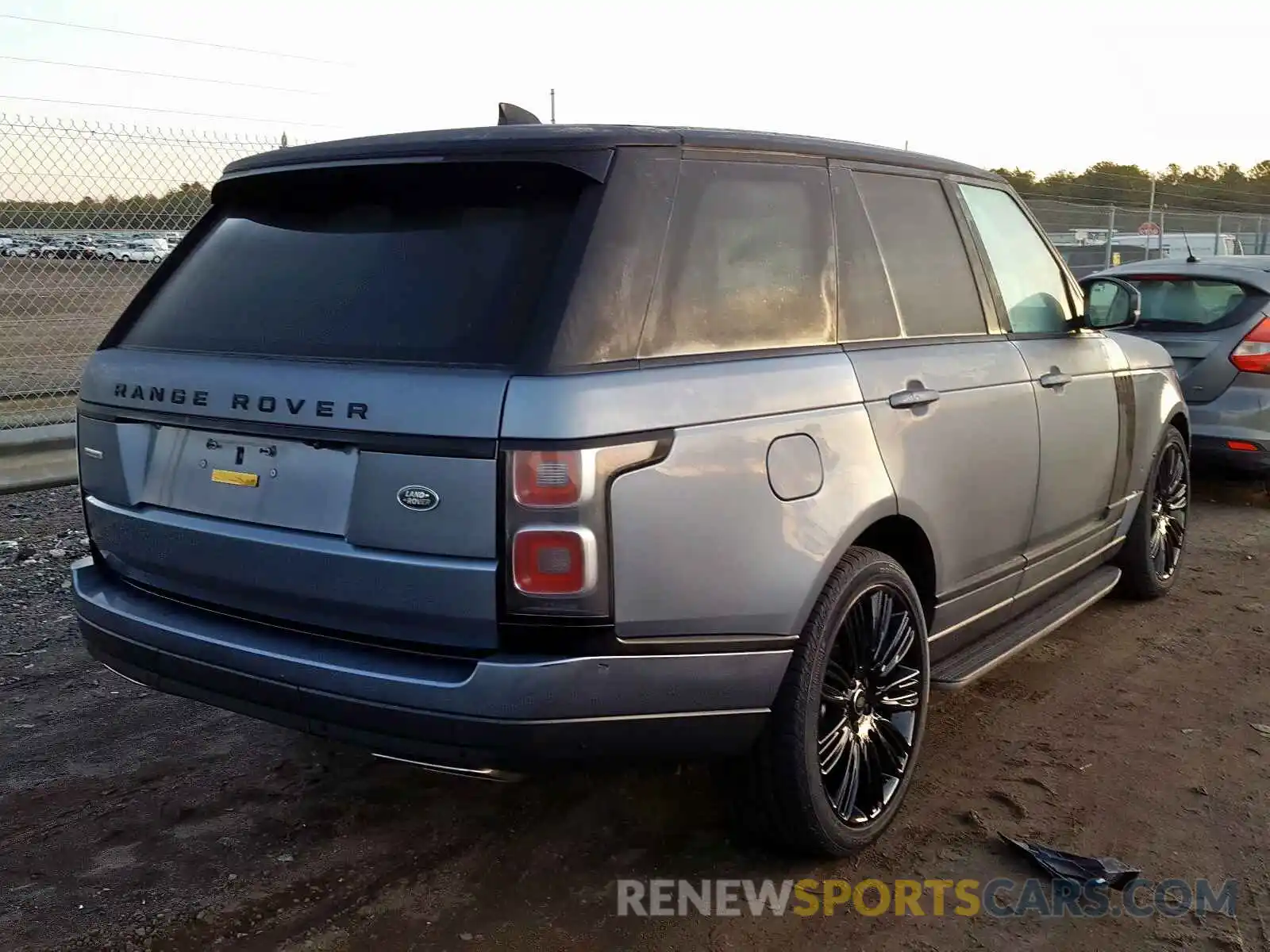 4 Фотография поврежденного автомобиля SALGS2RE0KA539890 LAND ROVER RANGEROVER 2019