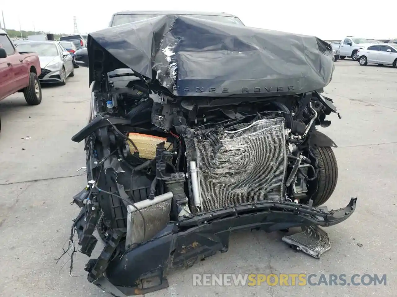 9 Photograph of a damaged car SALGS2RE1KA547240 LAND ROVER RANGEROVER 2019