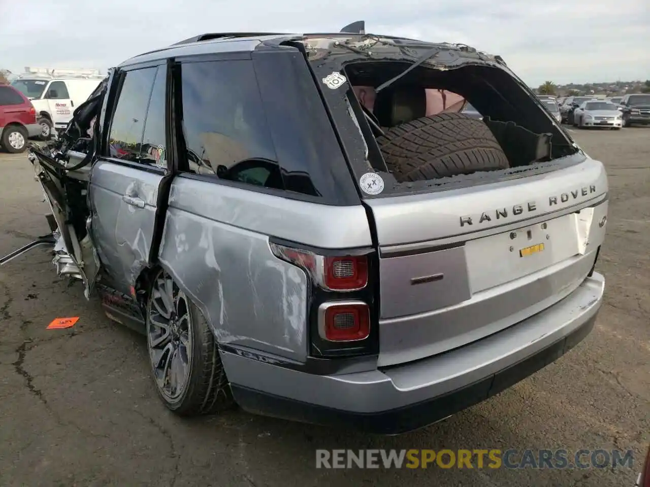 3 Фотография поврежденного автомобиля SALGS2RE1KA548694 LAND ROVER RANGEROVER 2019