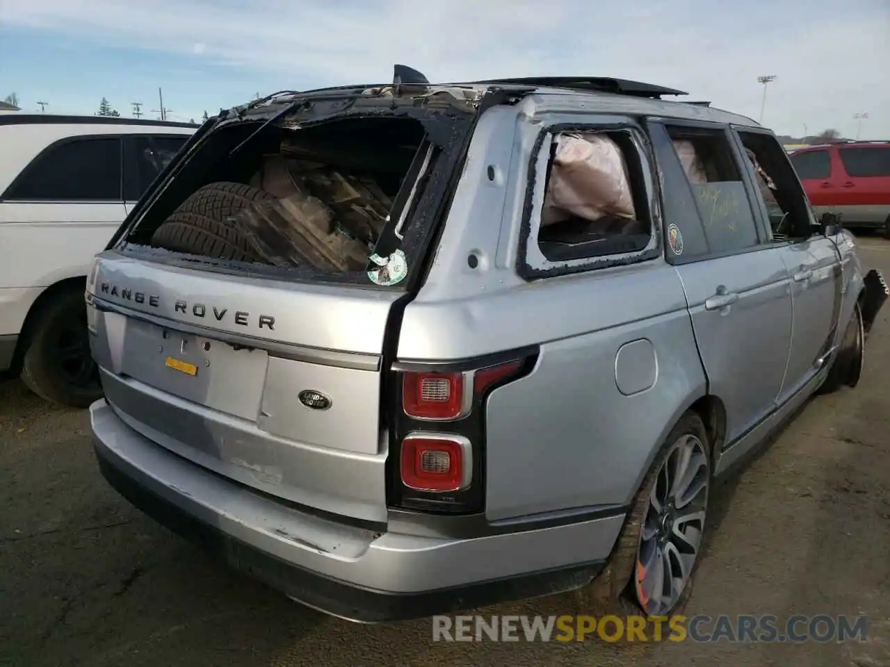 4 Фотография поврежденного автомобиля SALGS2RE1KA548694 LAND ROVER RANGEROVER 2019