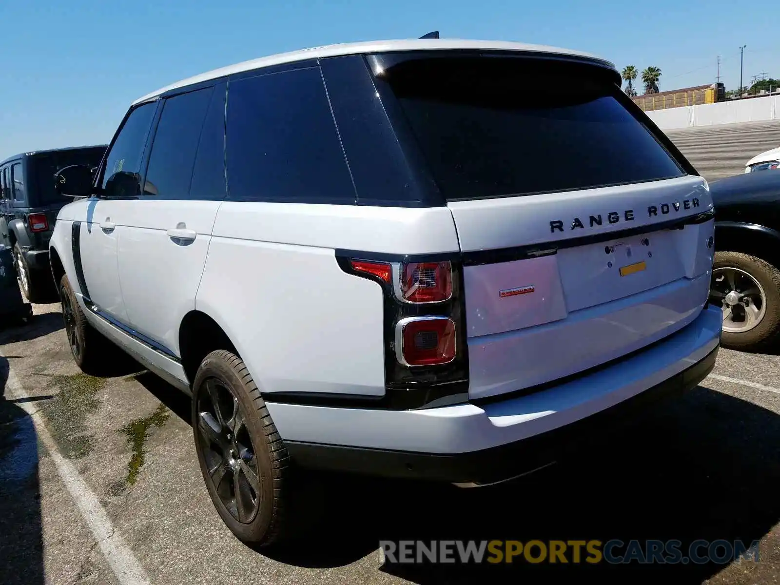 3 Photograph of a damaged car SALGS2RE1KA549182 LAND ROVER RANGEROVER 2019