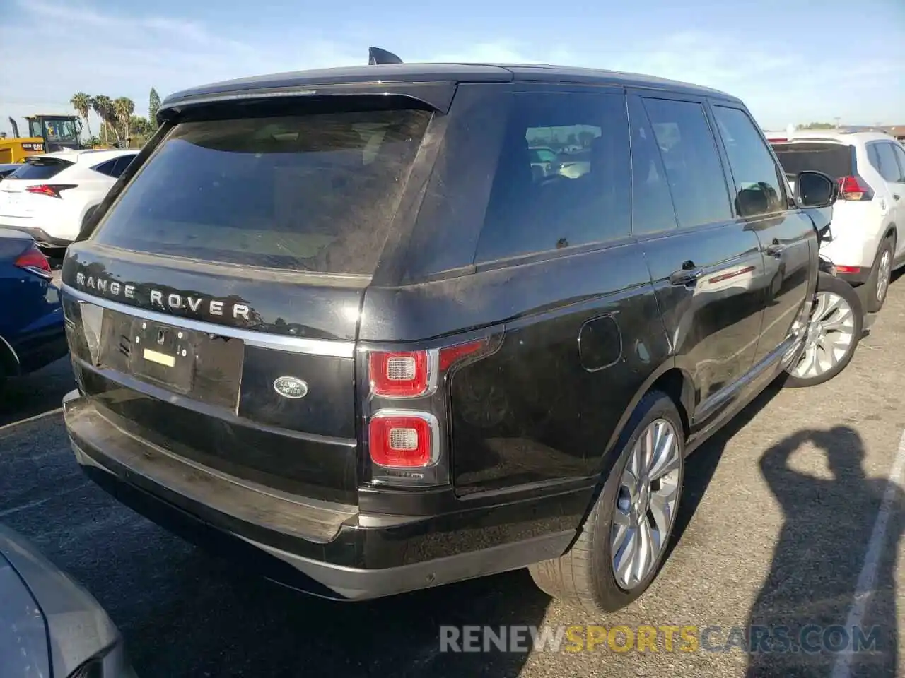 4 Фотография поврежденного автомобиля SALGS2RE2KA550695 LAND ROVER RANGEROVER 2019