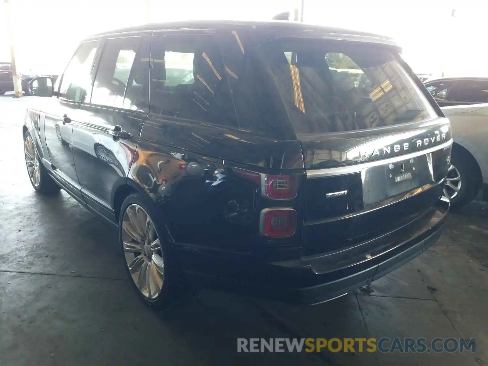 3 Фотография поврежденного автомобиля SALGS2RE3KA554271 LAND ROVER RANGEROVER 2019