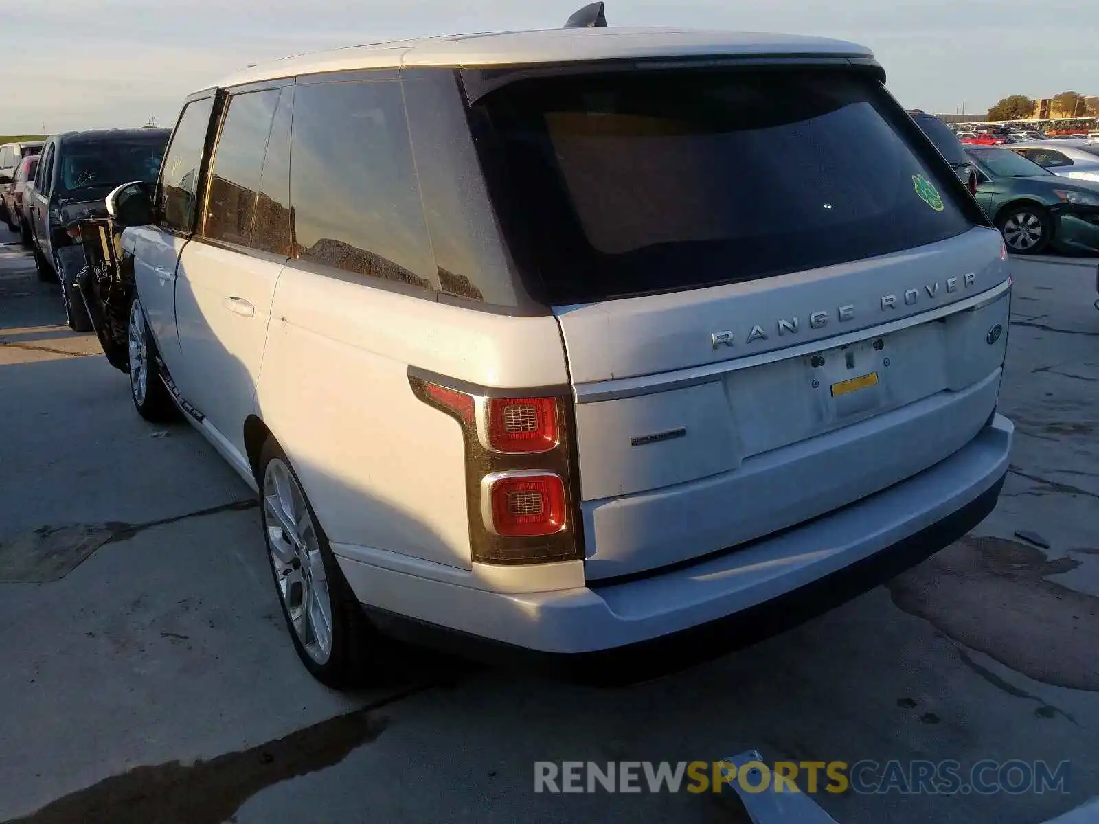 3 Photograph of a damaged car SALGS2RE5KA537231 LAND ROVER RANGEROVER 2019