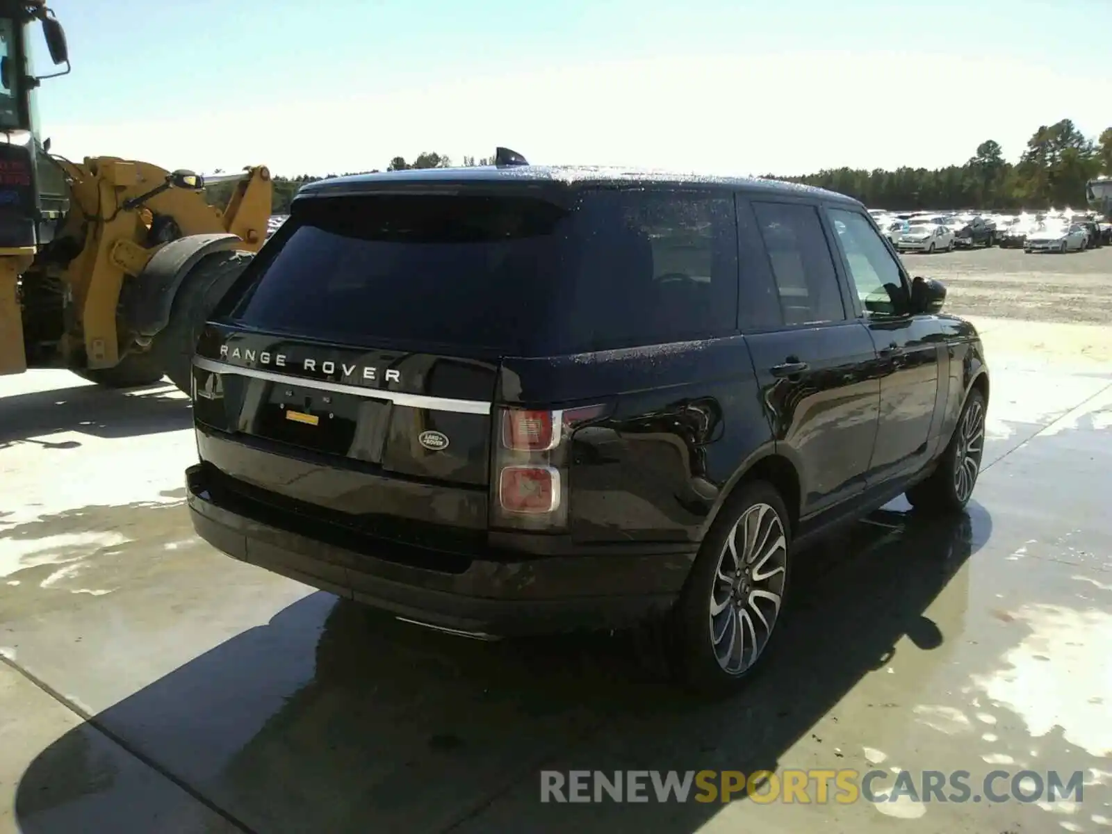 4 Photograph of a damaged car SALGS2RE6KA525282 LAND ROVER RANGEROVER 2019