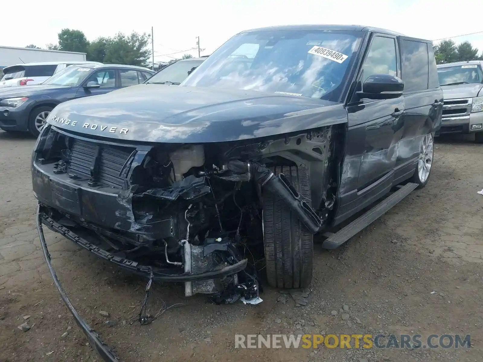 2 Photograph of a damaged car SALGS2RE7KA527459 LAND ROVER RANGEROVER 2019