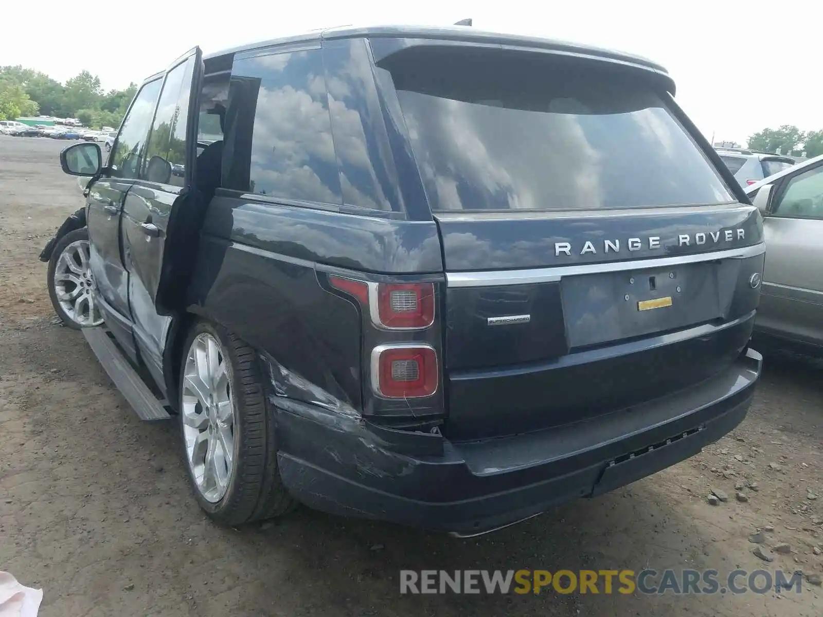 3 Фотография поврежденного автомобиля SALGS2RE7KA527459 LAND ROVER RANGEROVER 2019