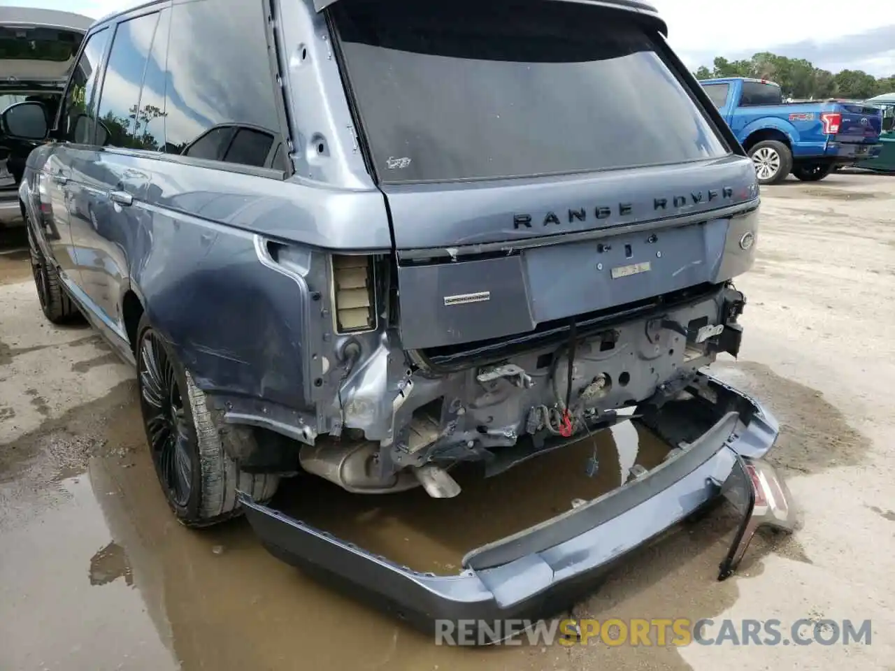 9 Photograph of a damaged car SALGS2RE7KA546643 LAND ROVER RANGEROVER 2019