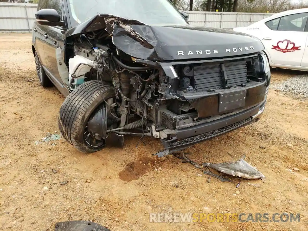 9 Photograph of a damaged car SALGS2RE9KA523610 LAND ROVER RANGEROVER 2019