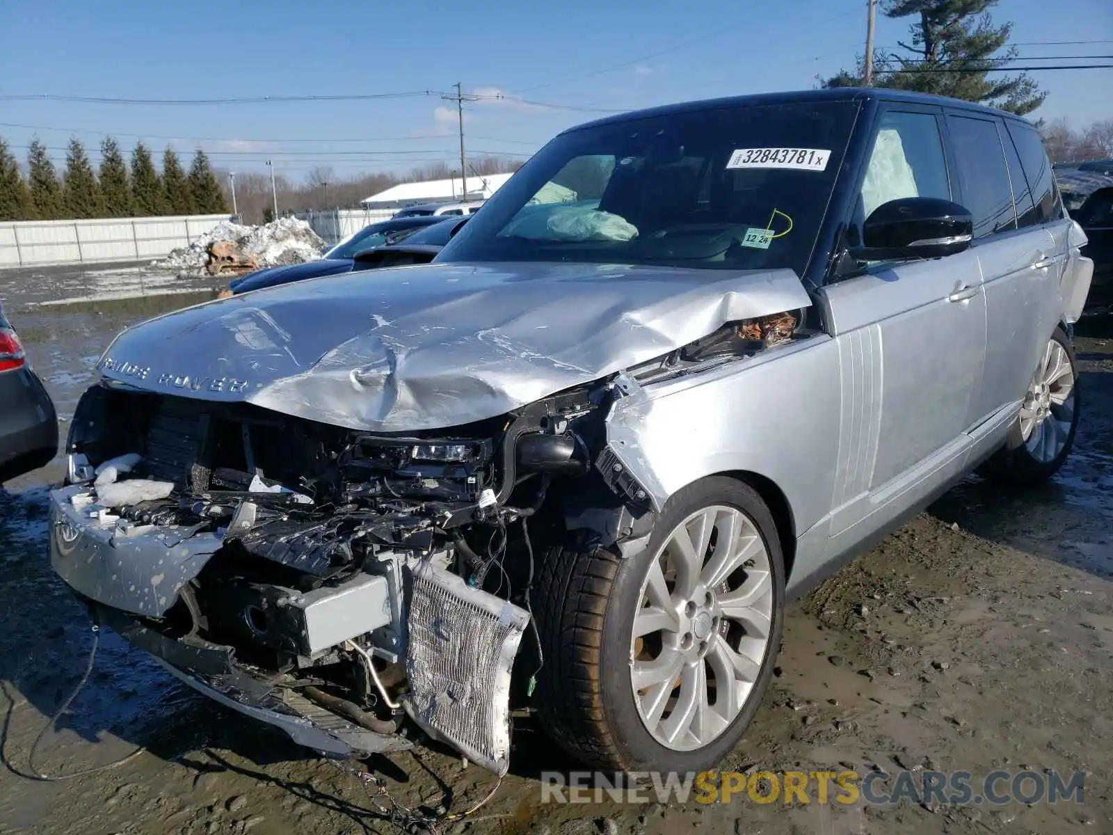 2 Photograph of a damaged car SALGS2RE9KA539113 LAND ROVER RANGEROVER 2019