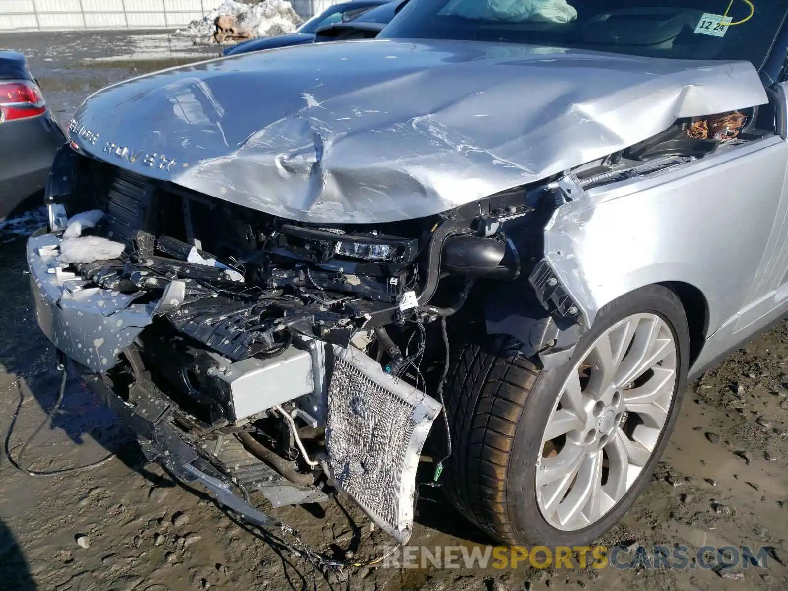 9 Photograph of a damaged car SALGS2RE9KA539113 LAND ROVER RANGEROVER 2019