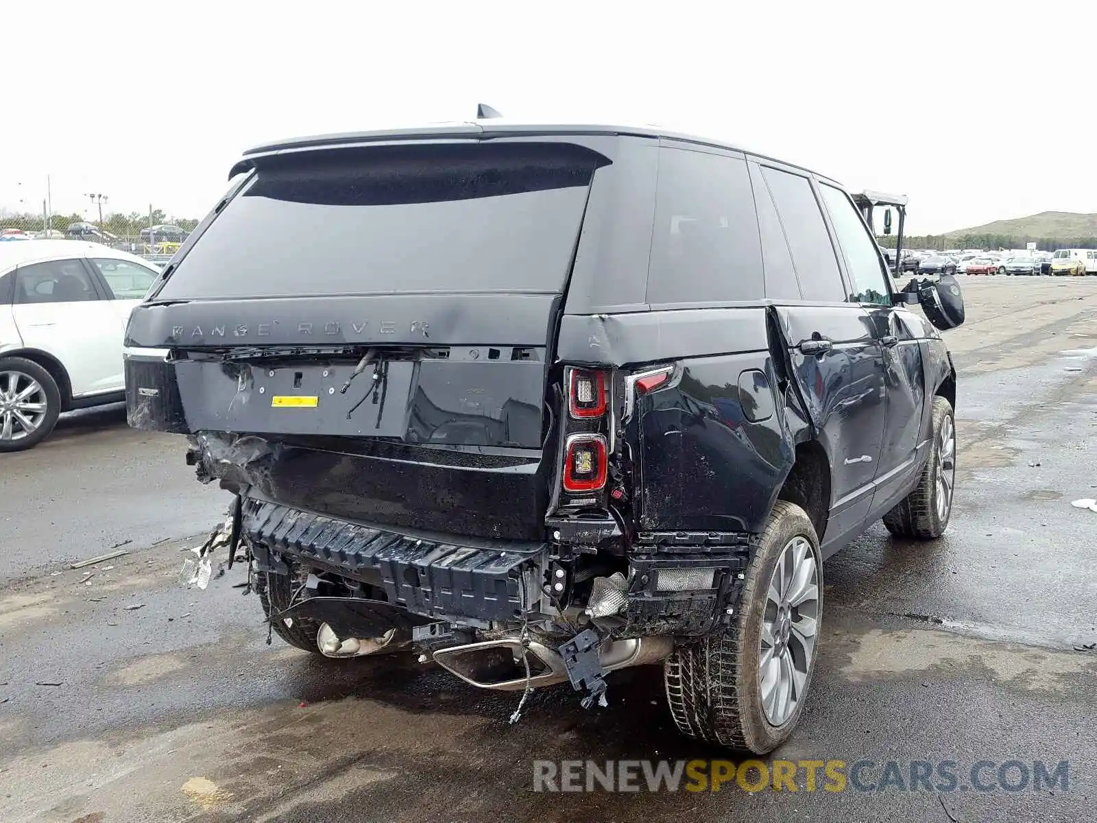 4 Photograph of a damaged car SALGS2RE9KA554937 LAND ROVER RANGEROVER 2019