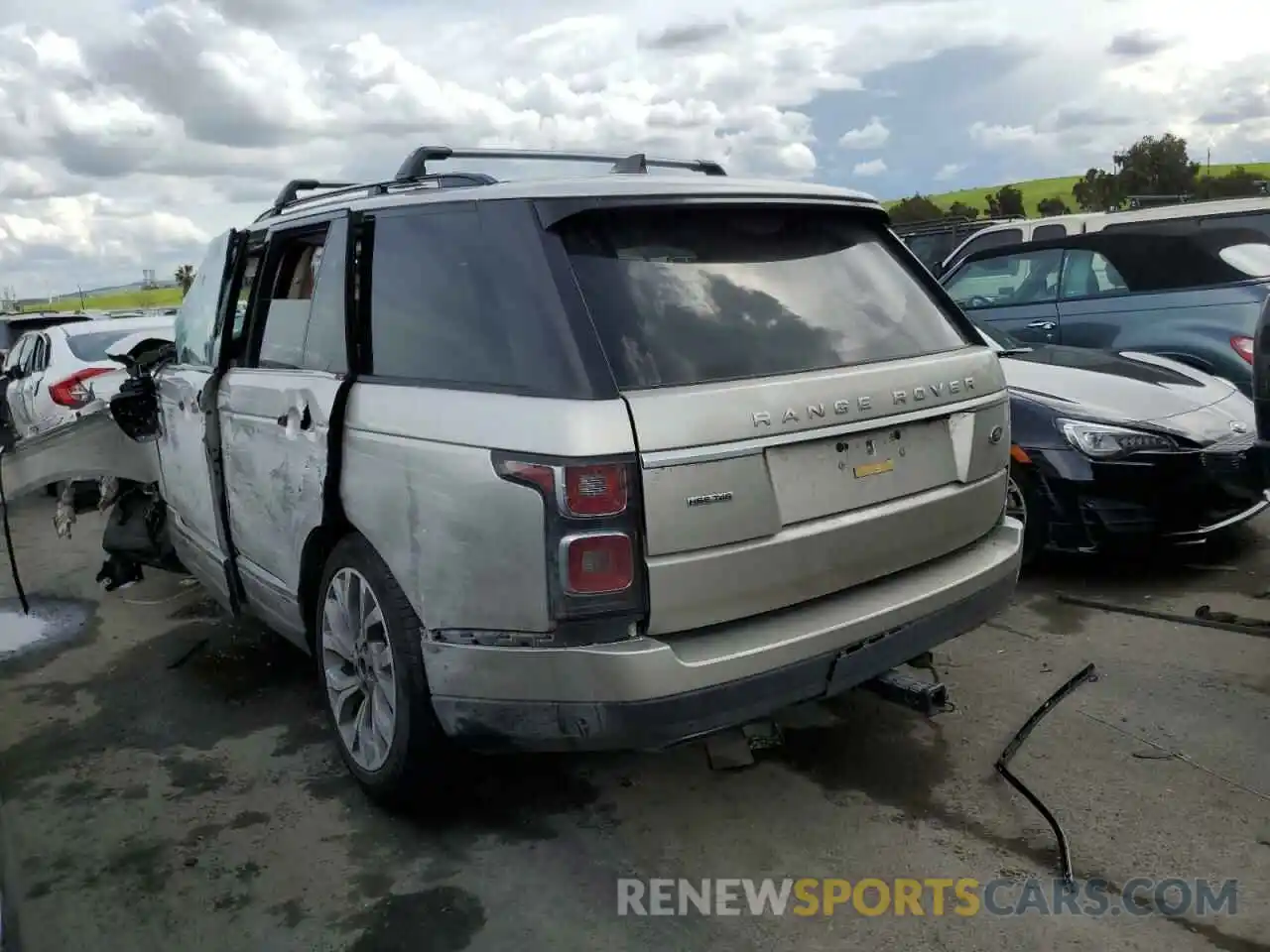 2 Фотография поврежденного автомобиля SALGS2RK4KA523911 LAND ROVER RANGEROVER 2019