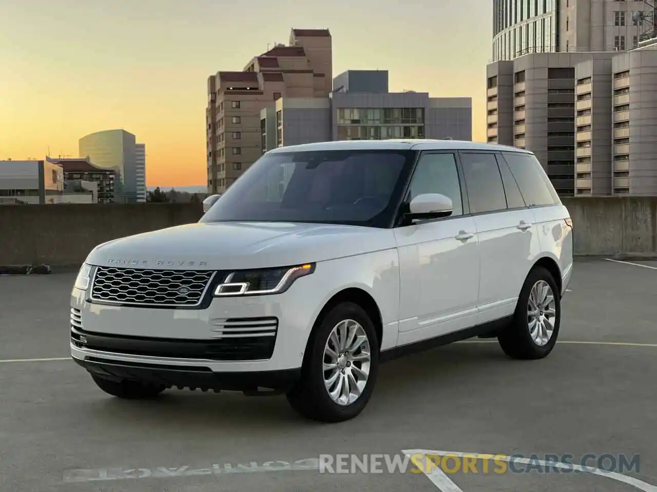 1 Photograph of a damaged car SALGS2RK8KA516749 LAND ROVER RANGEROVER 2019