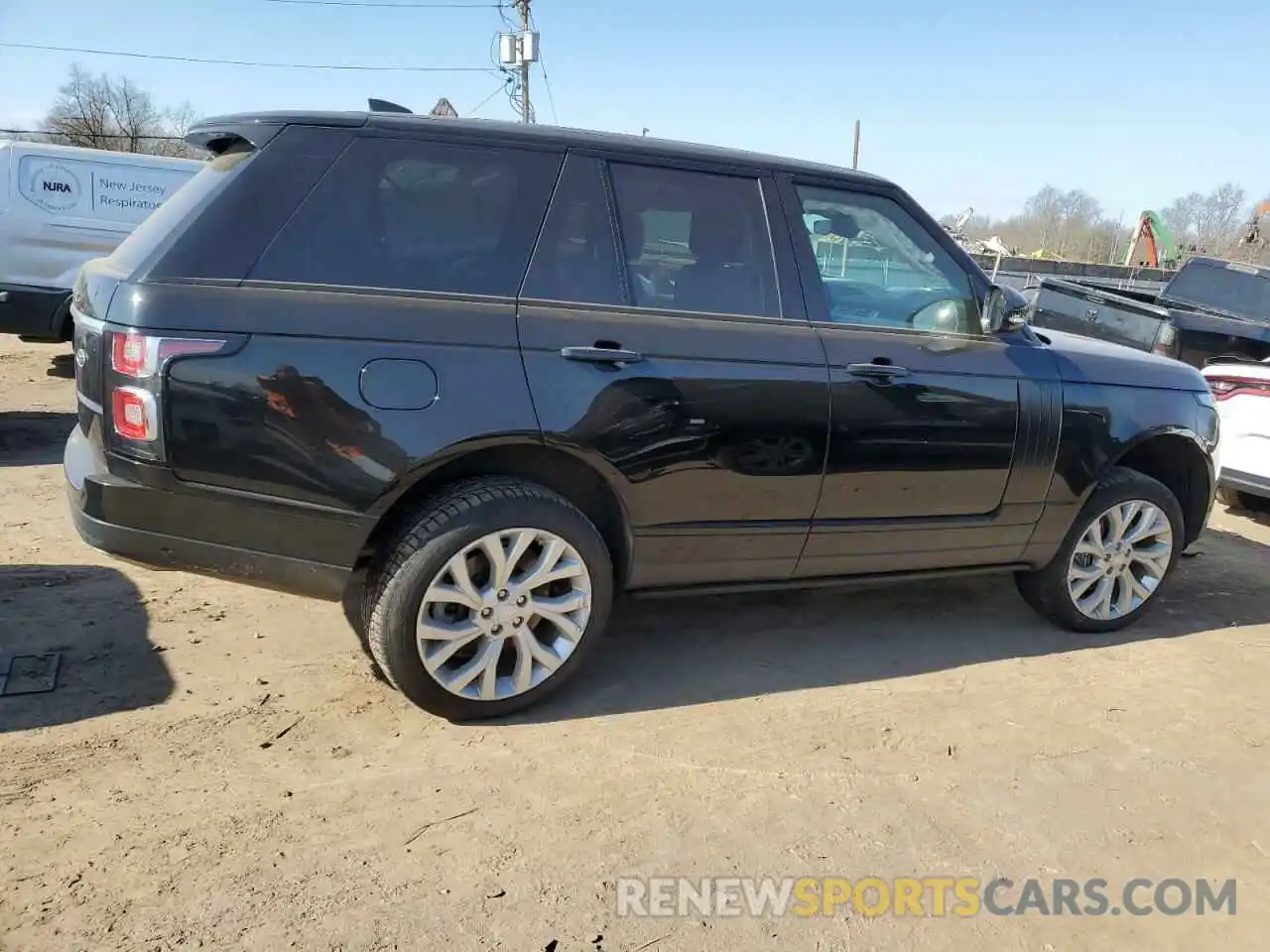 3 Photograph of a damaged car SALGS2SV0KA550690 LAND ROVER RANGEROVER 2019