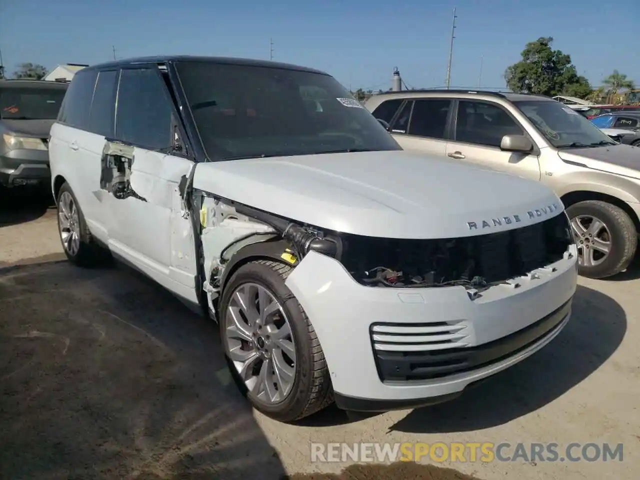 1 Photograph of a damaged car SALGS2SV0KA552455 LAND ROVER RANGEROVER 2019