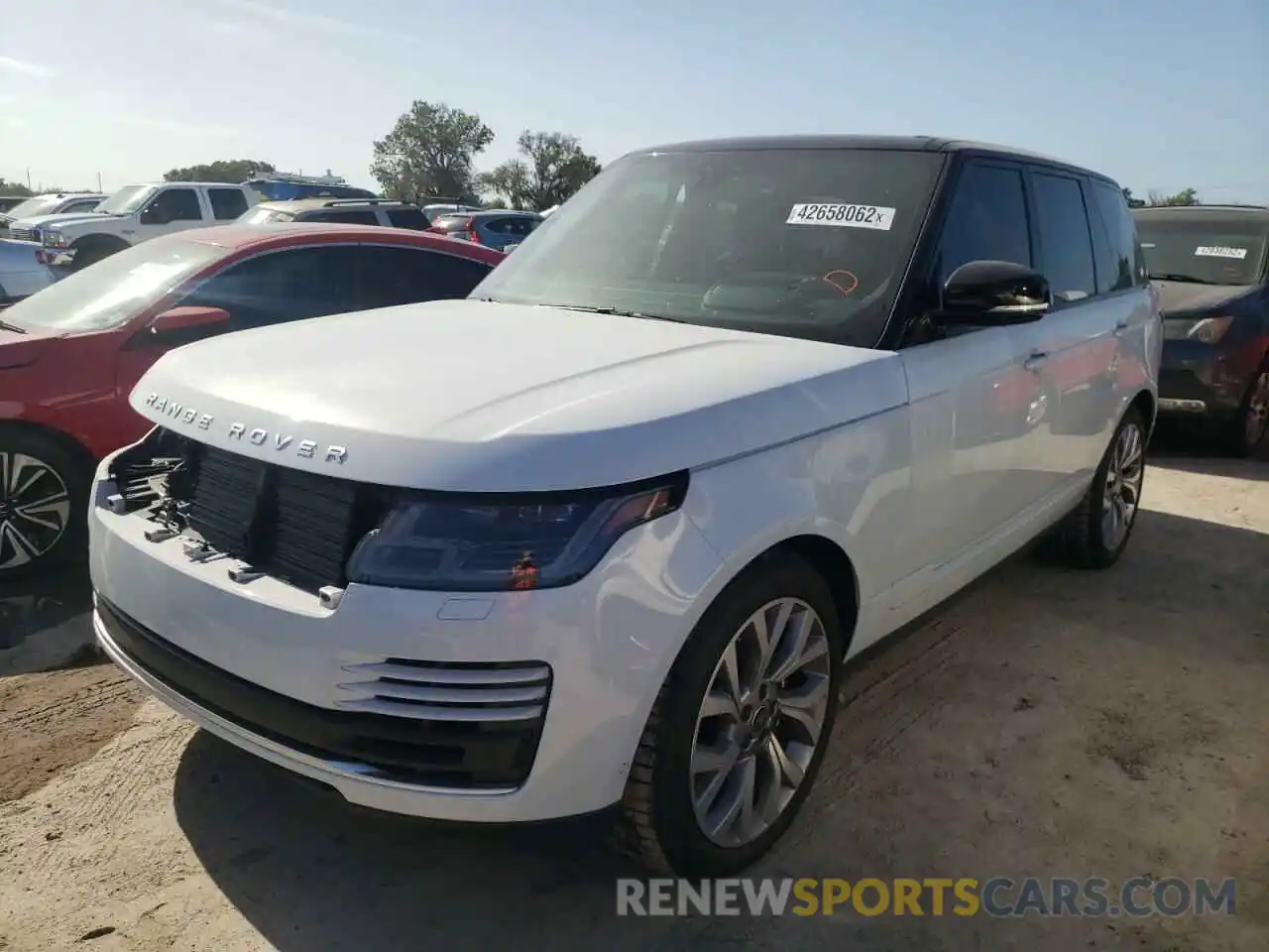 2 Фотография поврежденного автомобиля SALGS2SV0KA552455 LAND ROVER RANGEROVER 2019