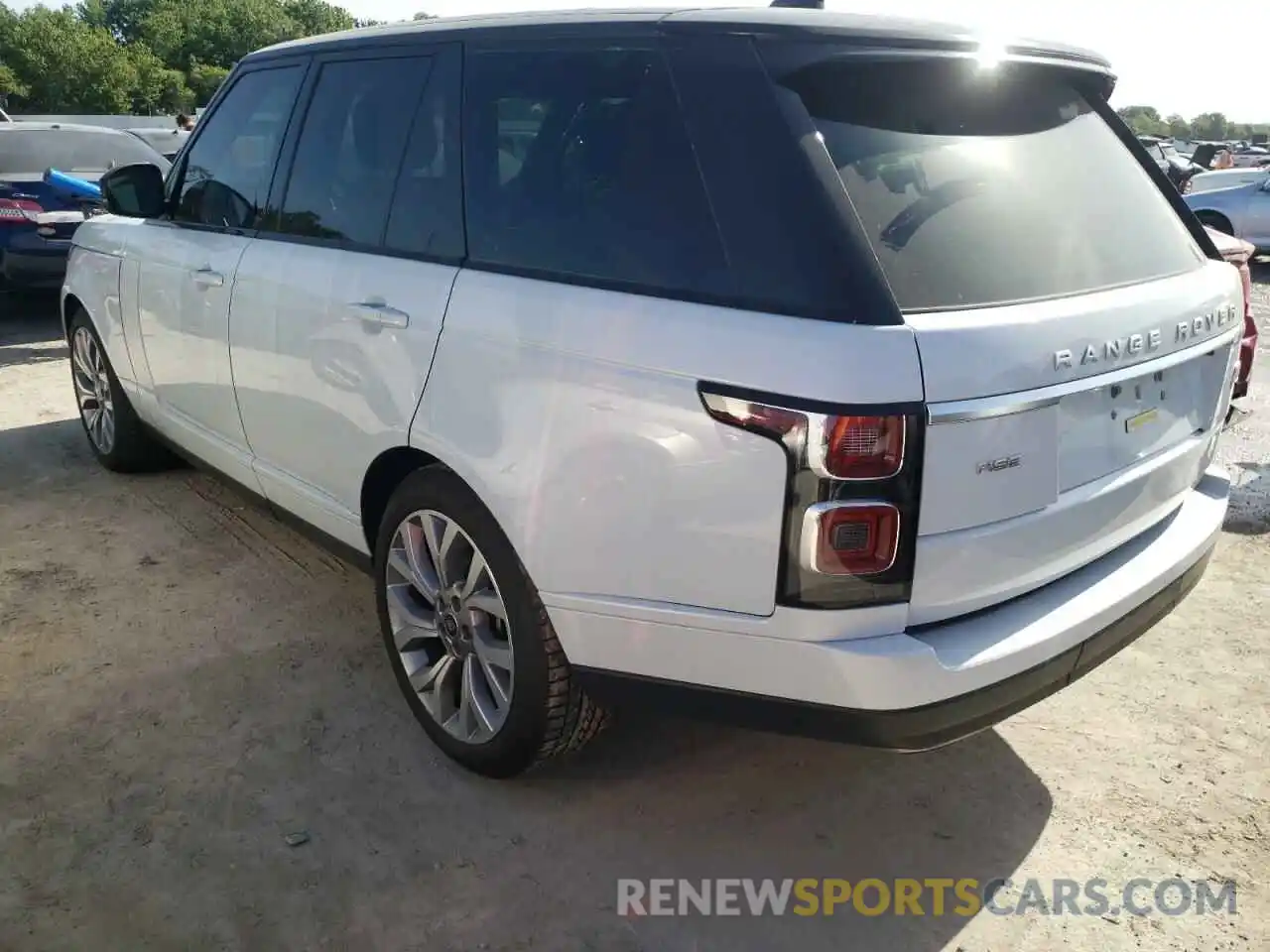 3 Фотография поврежденного автомобиля SALGS2SV0KA552455 LAND ROVER RANGEROVER 2019